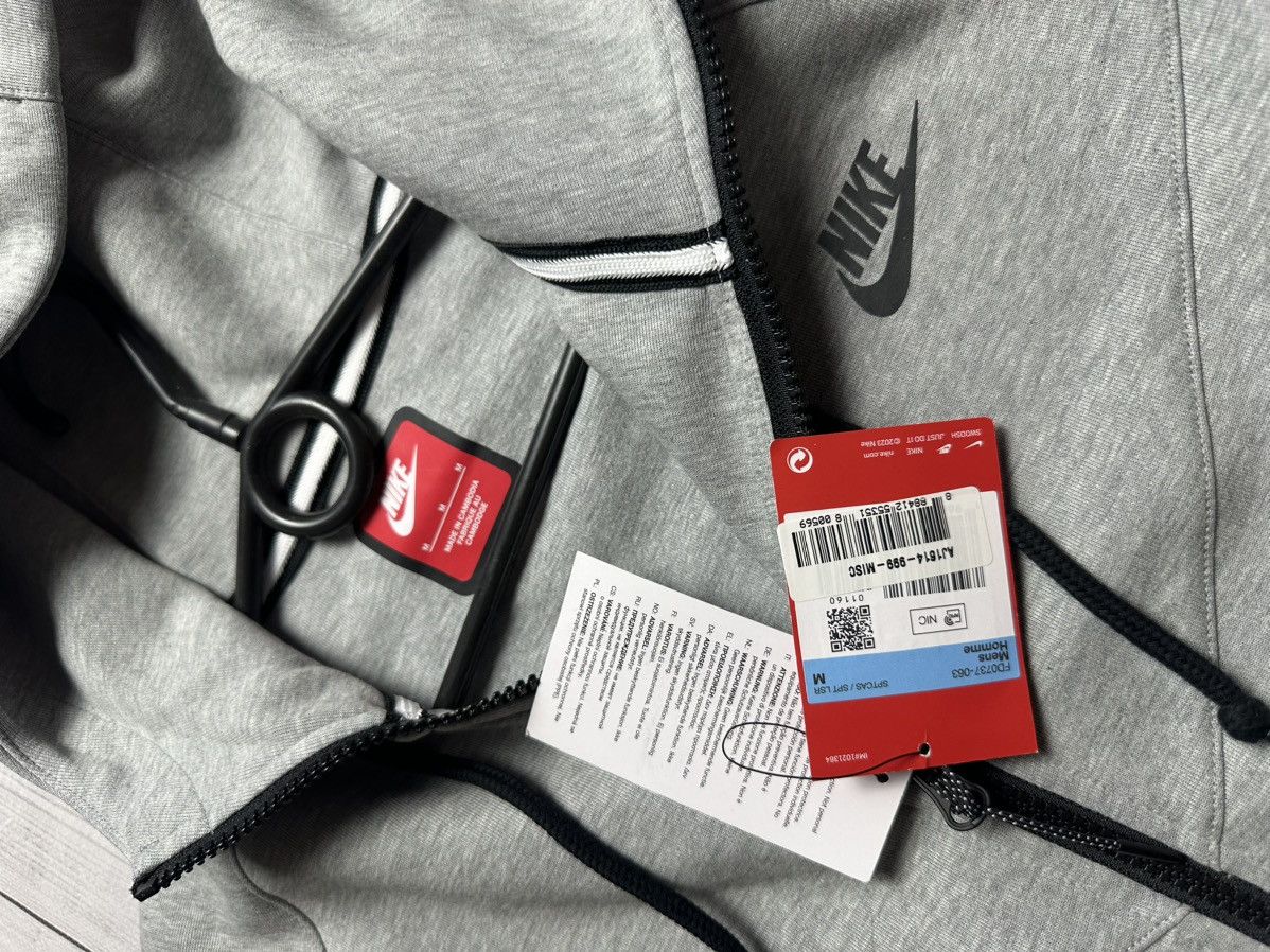 Nike Nike Tech Fleece tracksuit size M grey logo Size US M / EU 48-50 / 2 - 8 Thumbnail