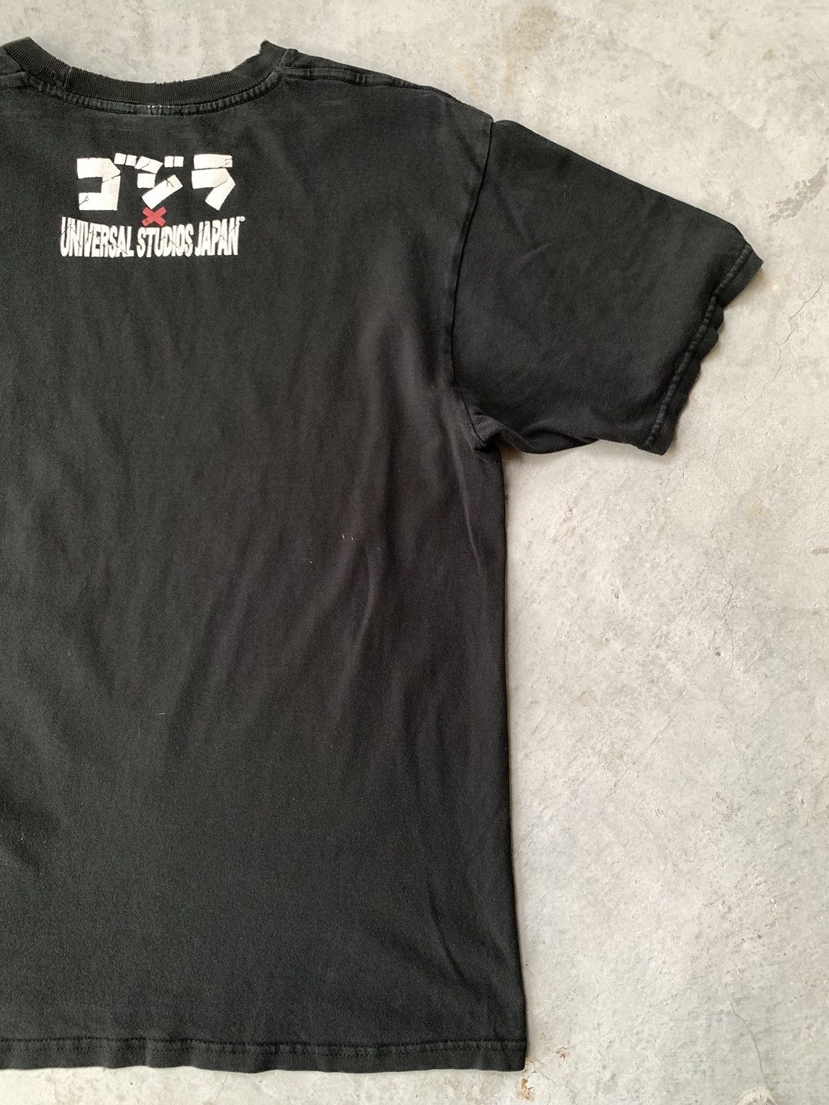 Japanese Brand × Universal Studios Universal Studio Godzilla Size US M / EU 48-50 / 2 - 8 Thumbnail