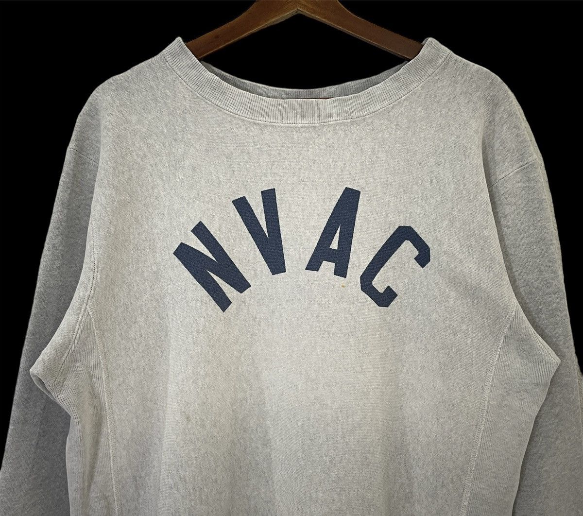 Champion Vintage 90s Champion Reverse Weave Nvac Sweatshirt Size US L / EU 52-54 / 3 - 4 Thumbnail