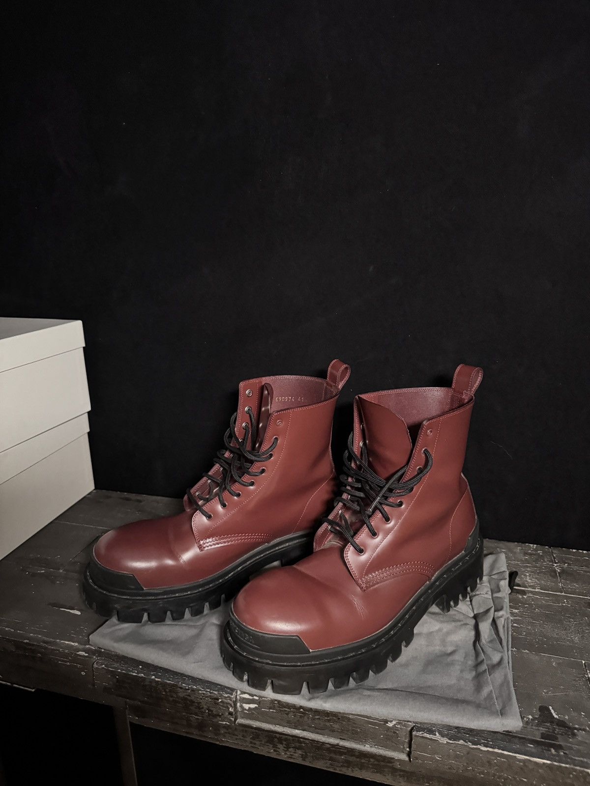 Balenciaga Balenciaga Leather Strike Boots Size US 8 / EU 41 - 7 Thumbnail