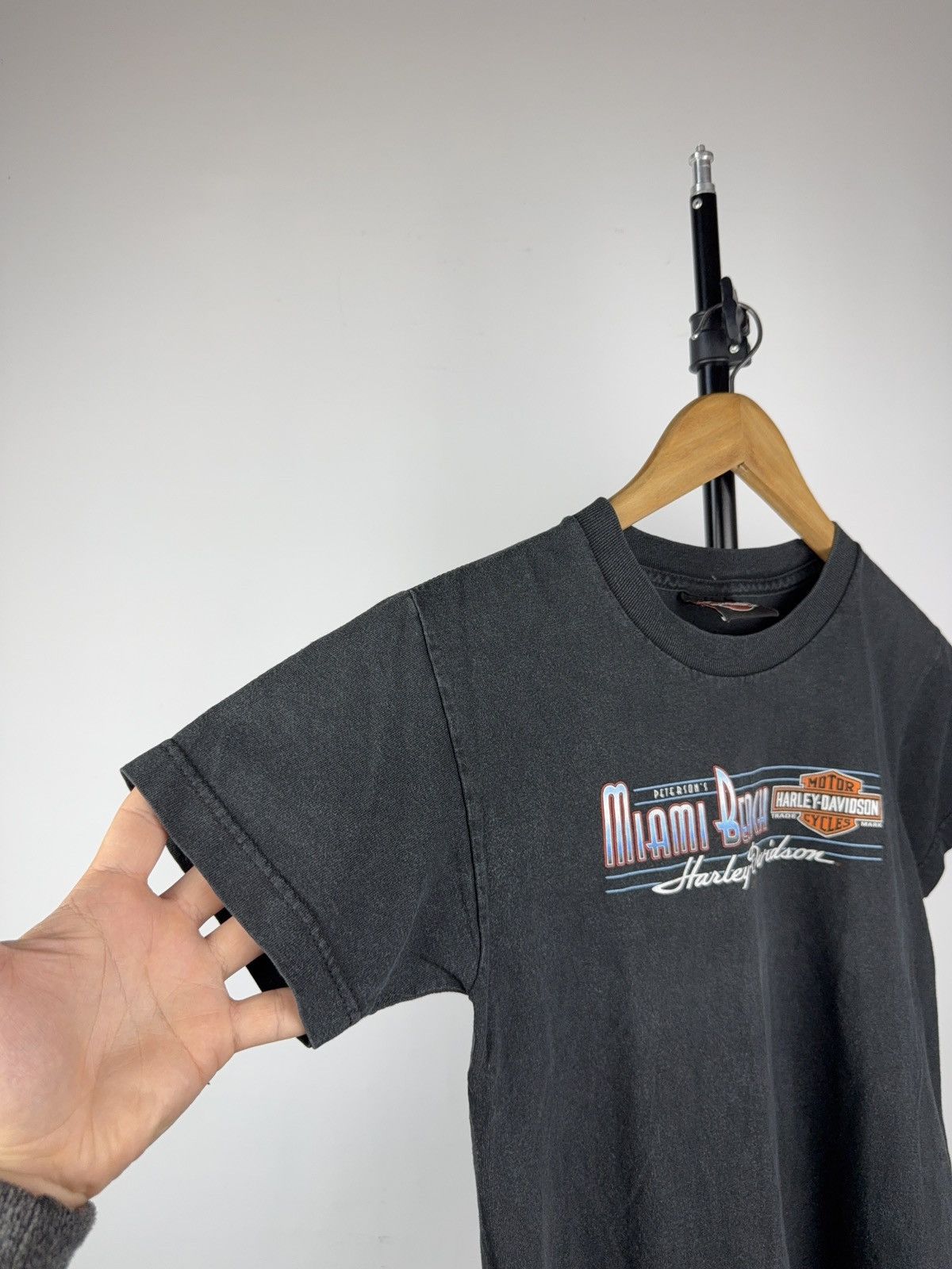 Harley Davidson Vintage 00s Harley-Davidson biker Miami Beach Graphic Tee Size XS / US 0-2 / IT 36-38 - 6 Thumbnail