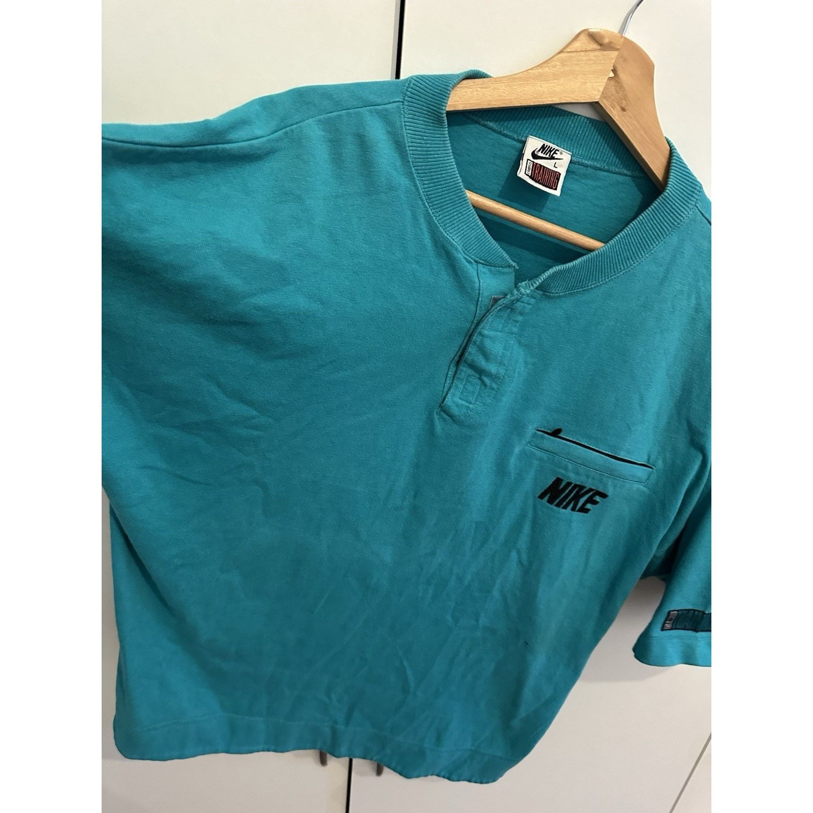 Nike Nike Air Cross Training Shirt Size M Retro Vintage Nike Size US M / EU 48-50 / 2 - 7 Thumbnail