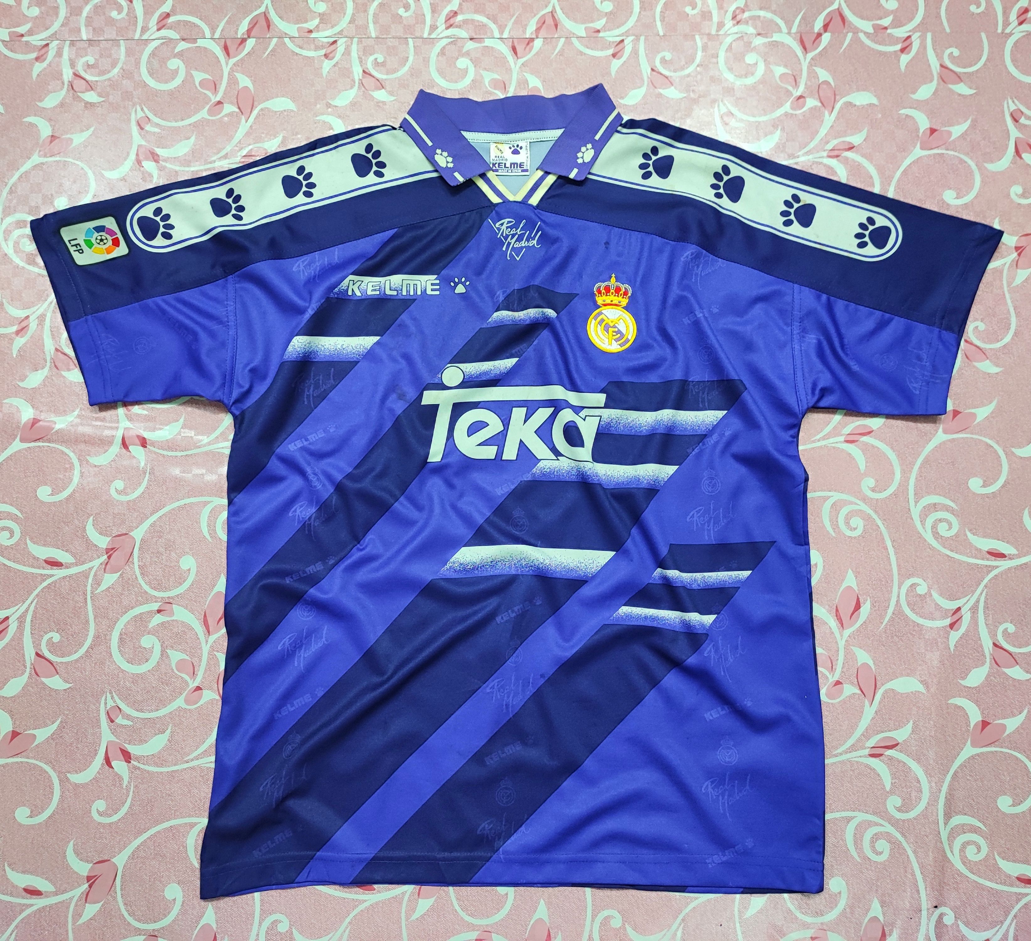 image of Vintage Real Madrid Jersey 1996 Original in Purple, Men's (Size Large)