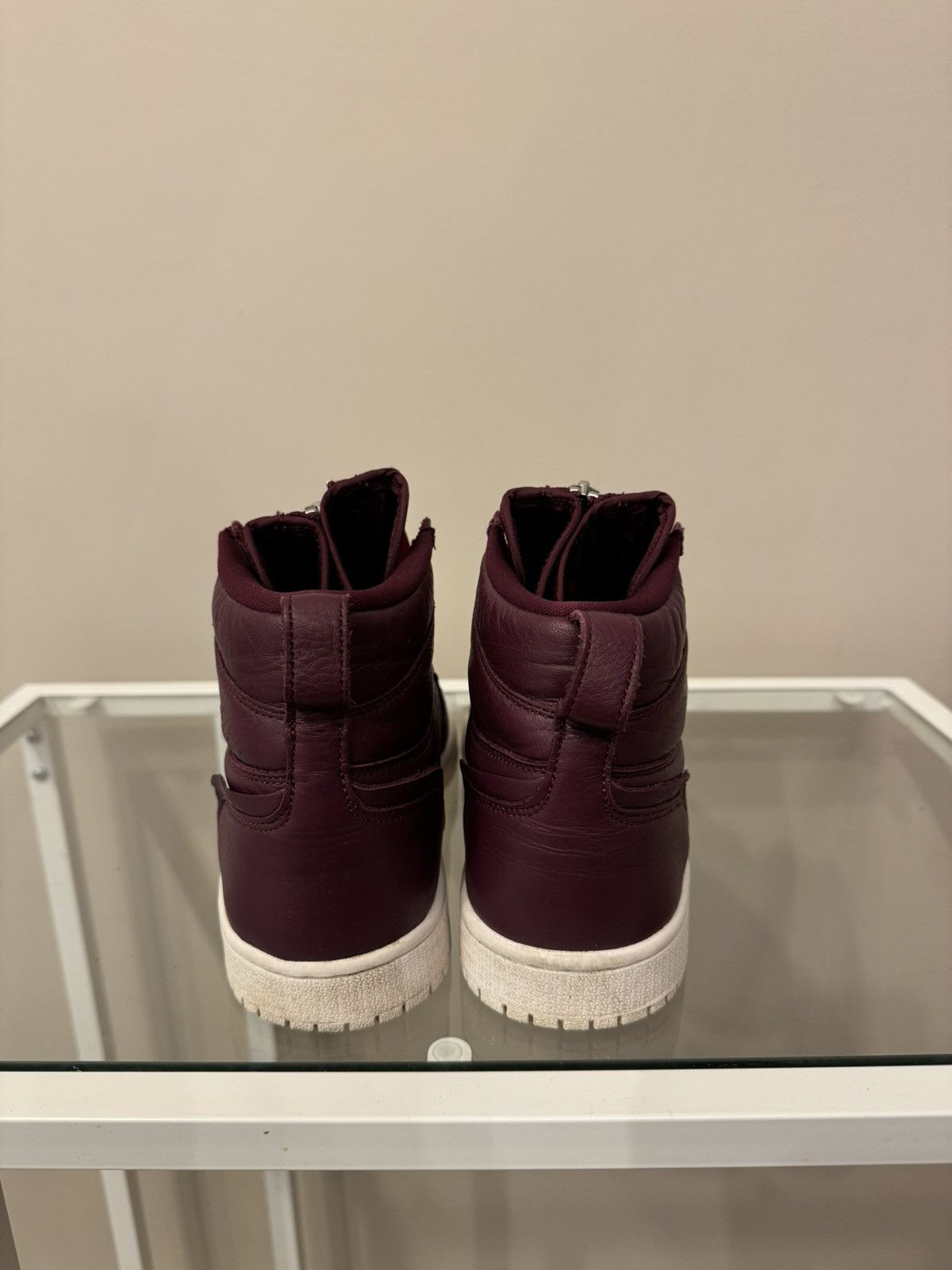 Nike Jordan 1 Retro High Zip Bordeaux Women's sneakers buty shoes Size US 7 / IT 37 - 6 Thumbnail