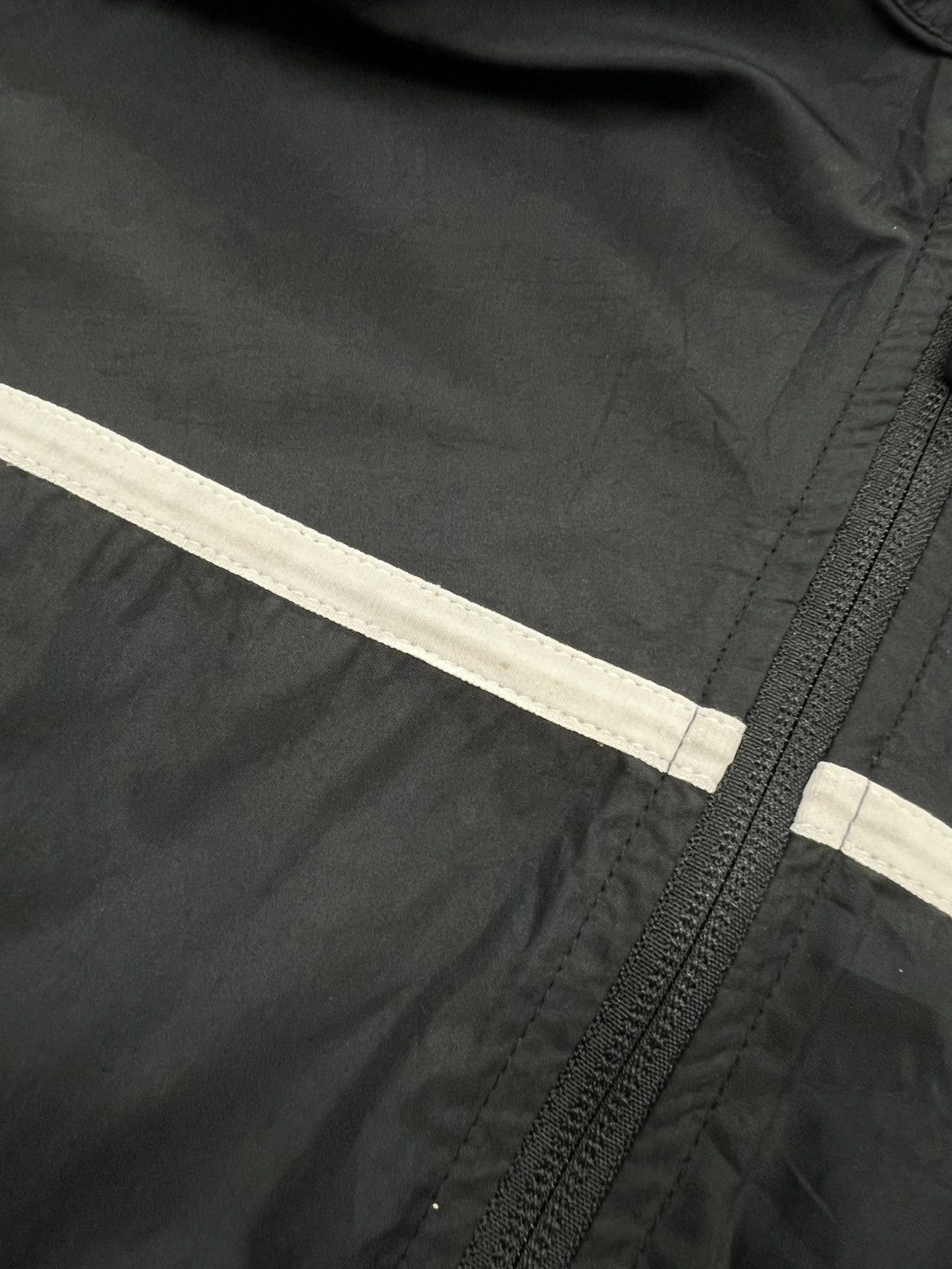 Nike Nike Windbreaker Jacket Size US XS / EU 42 / 0 - 14 Thumbnail