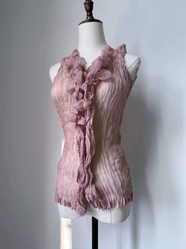 Issey Miyake Issey Miyake Misty purple top Size S / US 4 / IT 40 - 1 Thumbnail