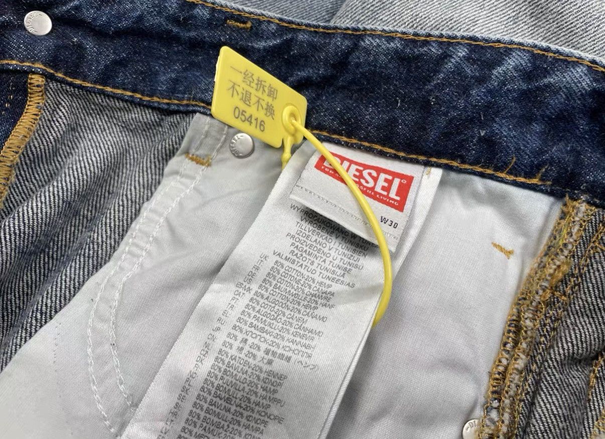 Diesel Diesel Oversized Zip Detail Jeans J31 Size US 30 / EU 46 - 7 Thumbnail