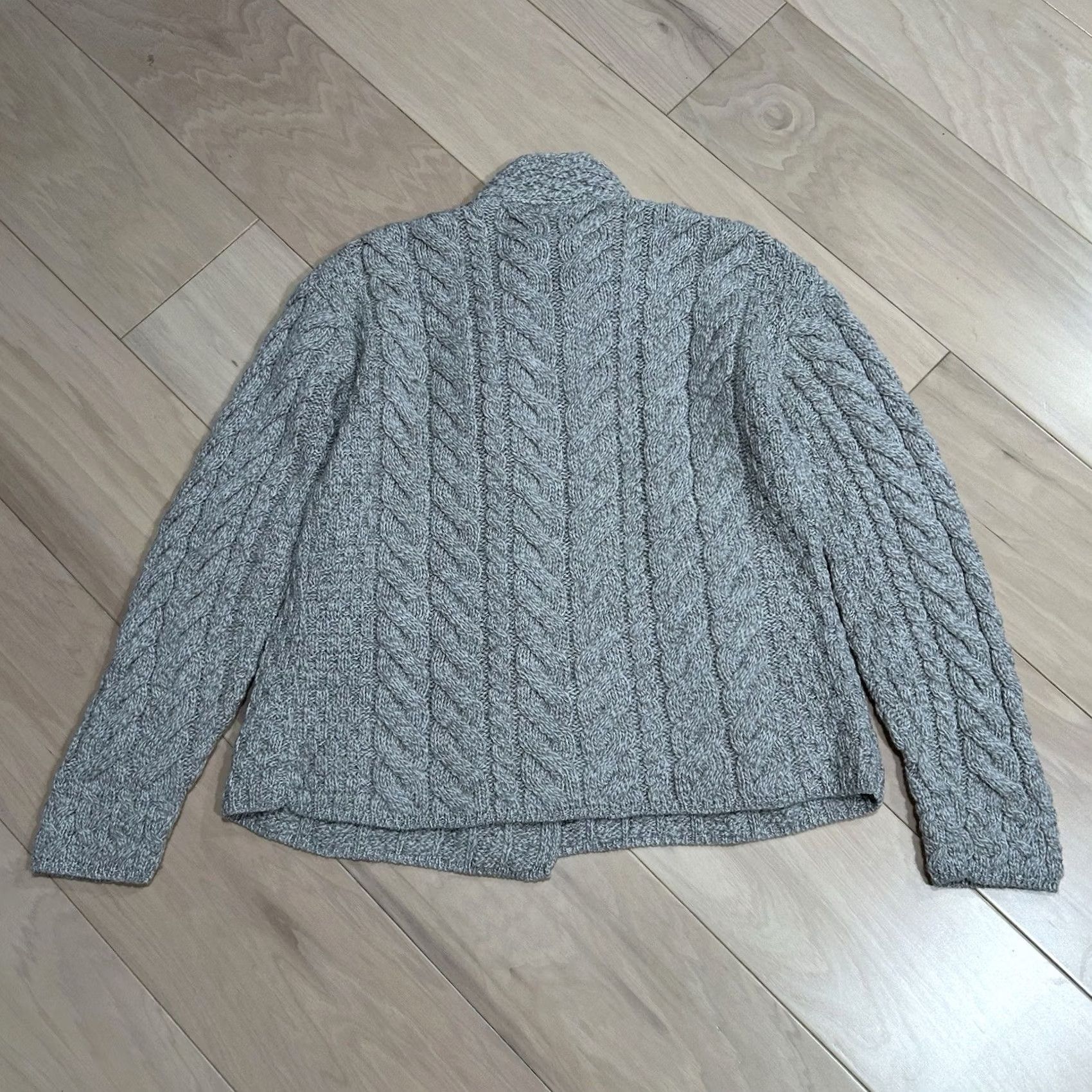 Vintage VINTAGE Aran Woolen Mills Cardigan Gray Women’s Small Size S / US 4 / IT 40 - 3 Thumbnail