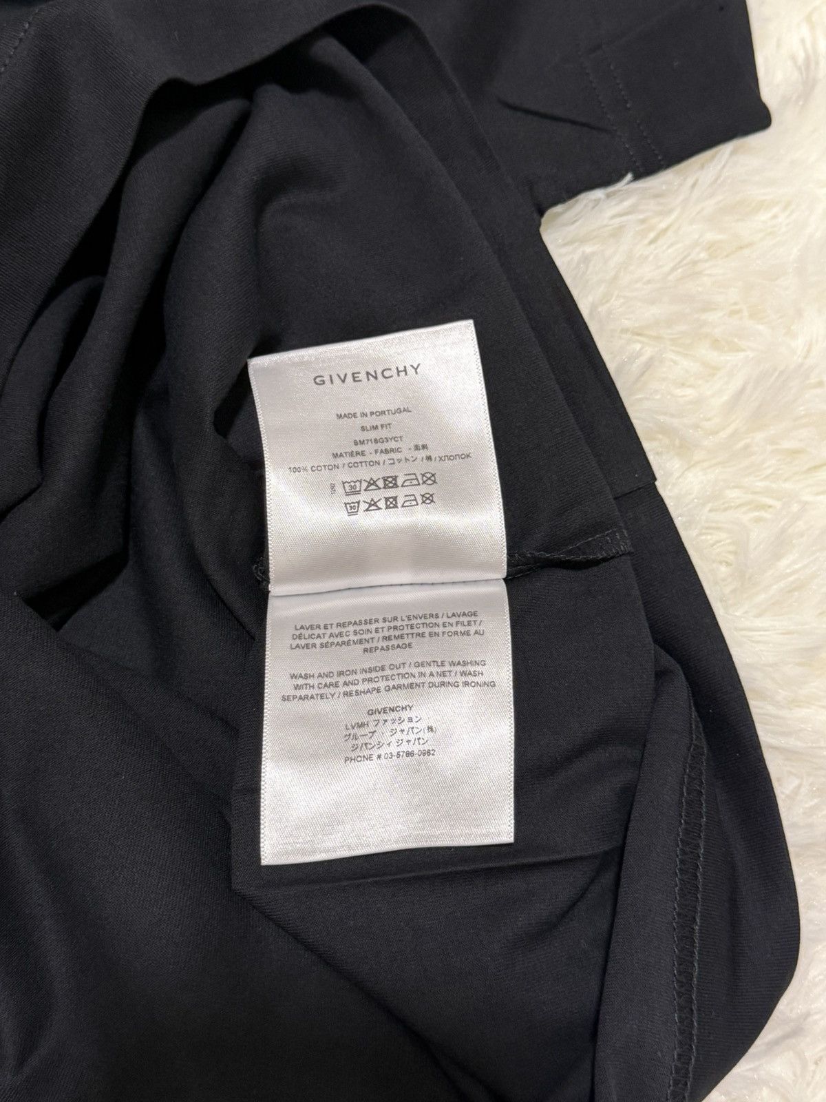 Givenchy Givenchy black t shirt Size US S / EU 44-46 / 1 - 6 Thumbnail