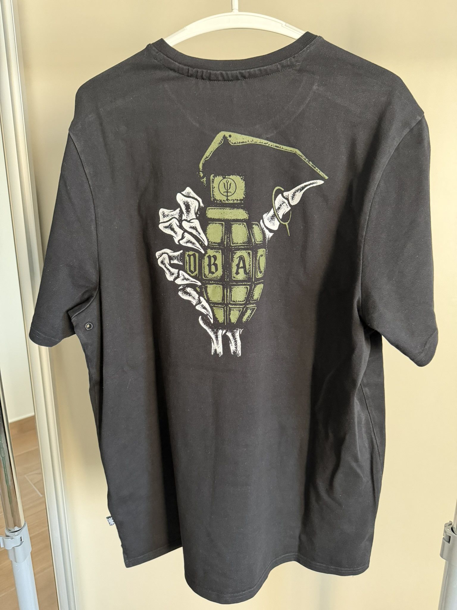 Other ThruDark XL Insignia T-Shirt - DBAC II Size US XL / EU 56 / 4 - 2 Thumbnail