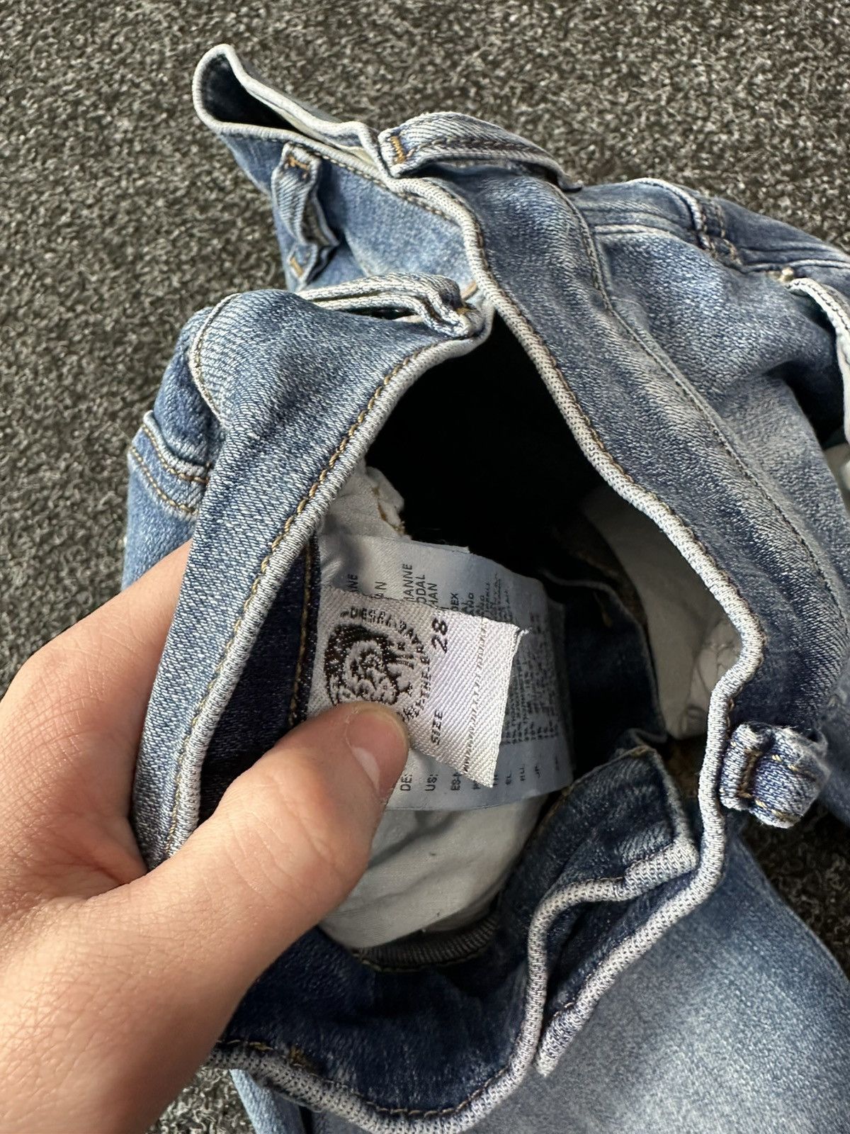 Diesel × Japanese Brand 🚨Diesel Washed Blue White Opium Punk Distressed COPYRIGHT Size 29" - 8 Thumbnail
