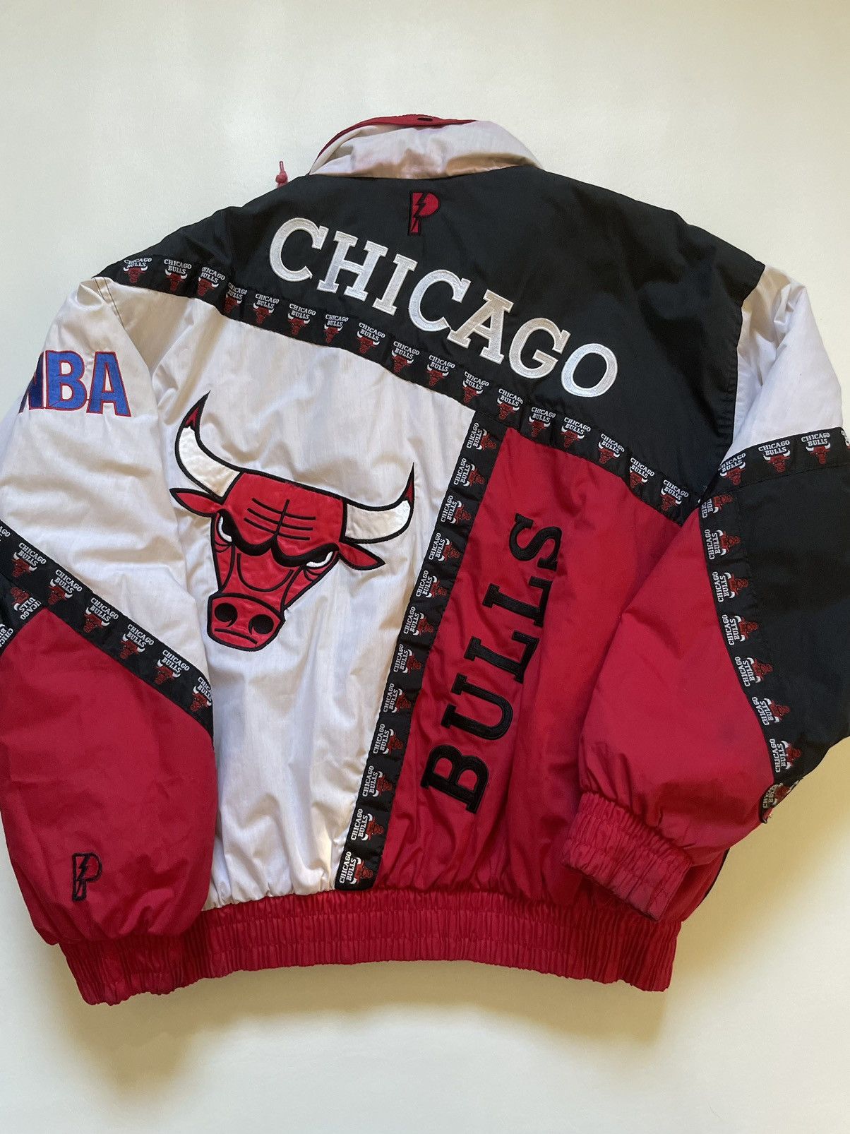 Pro player chicago bulls jacket deals