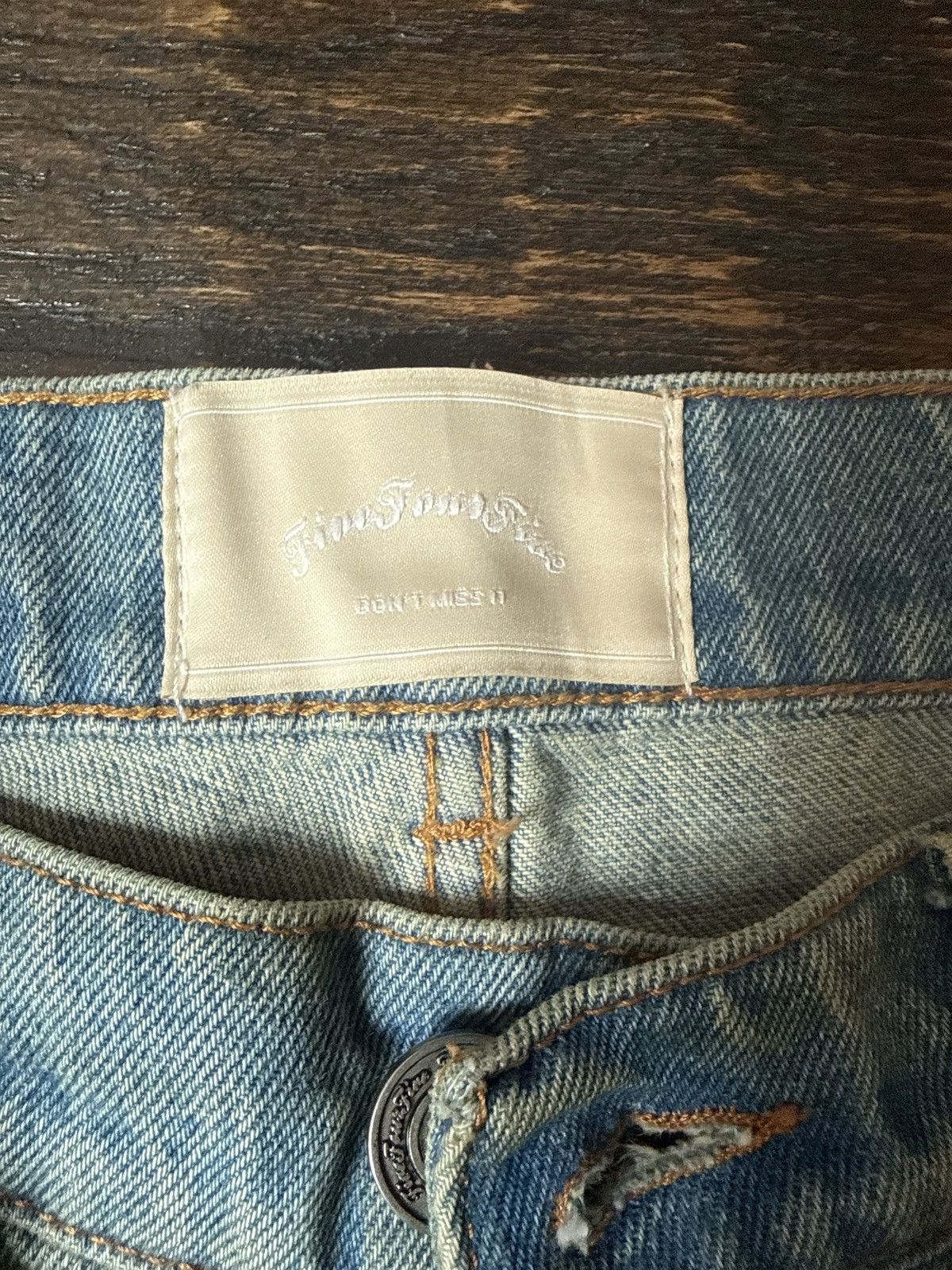 FiveFourFive Fivefourfive limited edition distressed baggy jeans Size US 30 / EU 46 - 5 Thumbnail