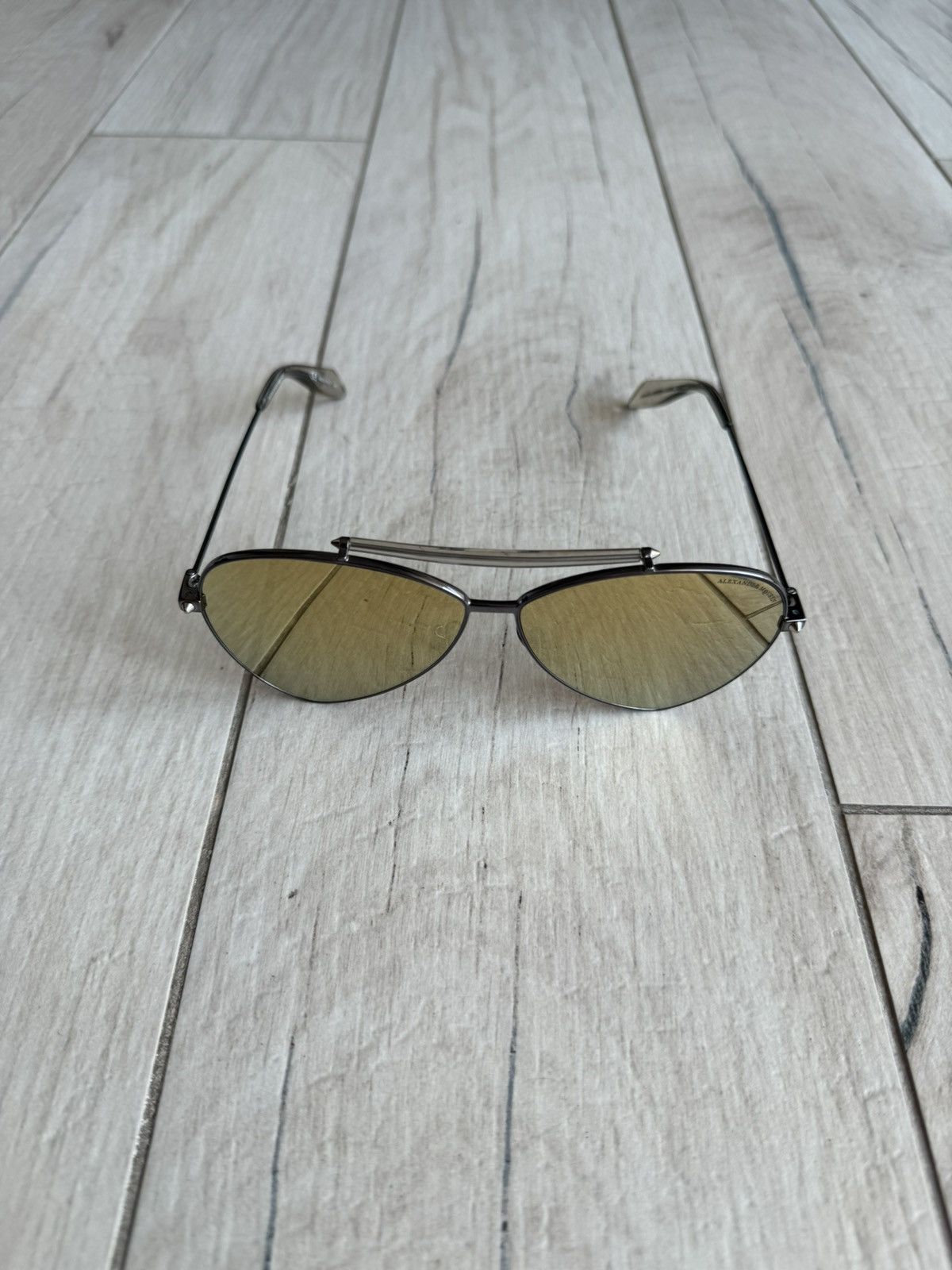 Alexander McQueen Alexander McQueen AM0058S Aviator Sunglasses Size ONE SIZE - 2 Thumbnail