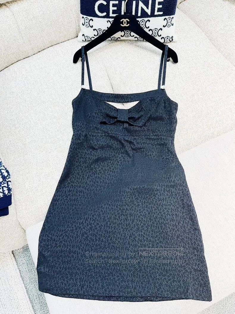 Chanel Chanel 21K black bow dark pattern double C logo small blac Size XS / US 0-2 / IT 36-38 - 3 Thumbnail