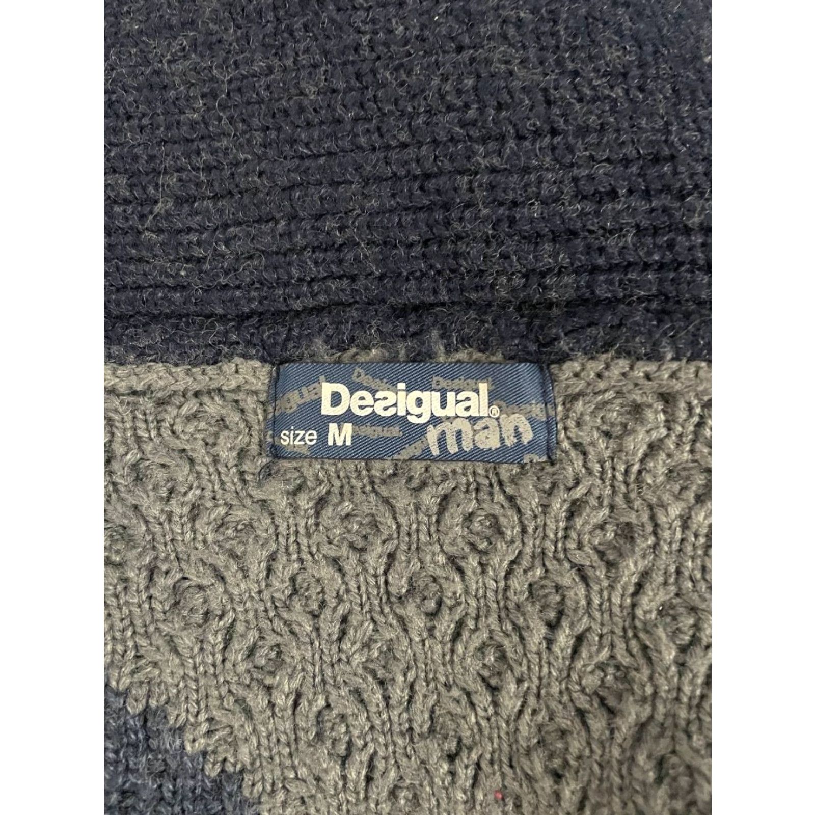 Desigual Desigual Cardigan Sweater Mens Multicolor Acrylic Long Sleeve Button Regular Size M Size US M / EU 48-50 / 2 - 3 Thumbnail