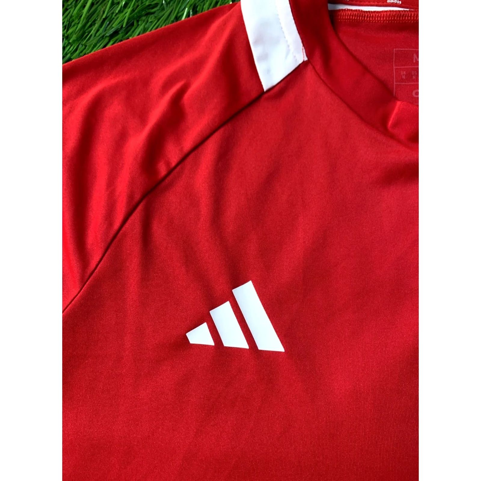Adidas ADIDAS PERFORMANCE AEROREADY SERENO FOOTBALL SHIRT JERSEY M Red and White Mens T-Shirt 2024 Adidas Sereno Football Size US M / EU 48-50 / 2 - 3 Thumbnail