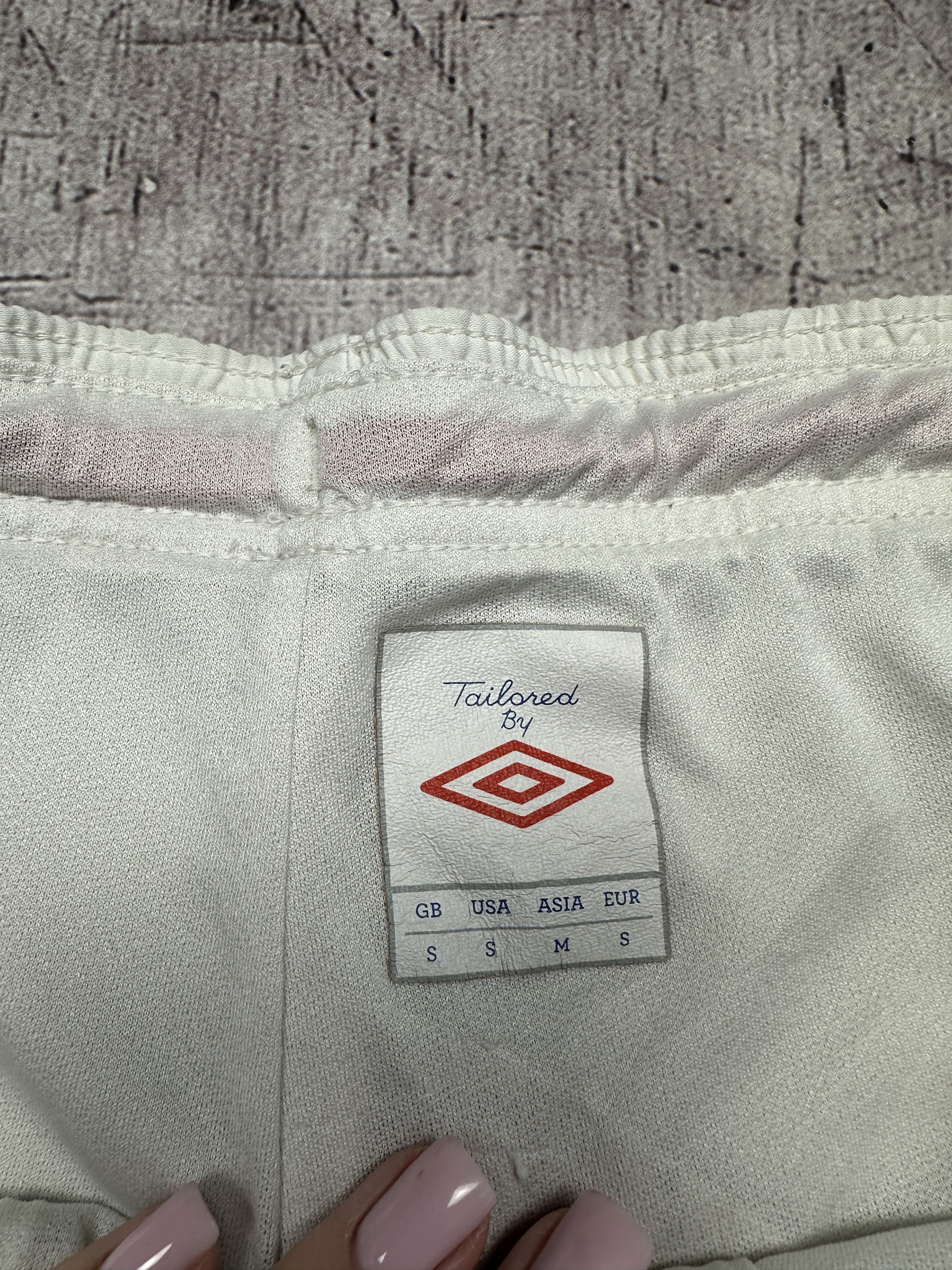 Umbro Umbro England Vintage Mens Shorts Size US 30 / EU 46 - 6 Thumbnail