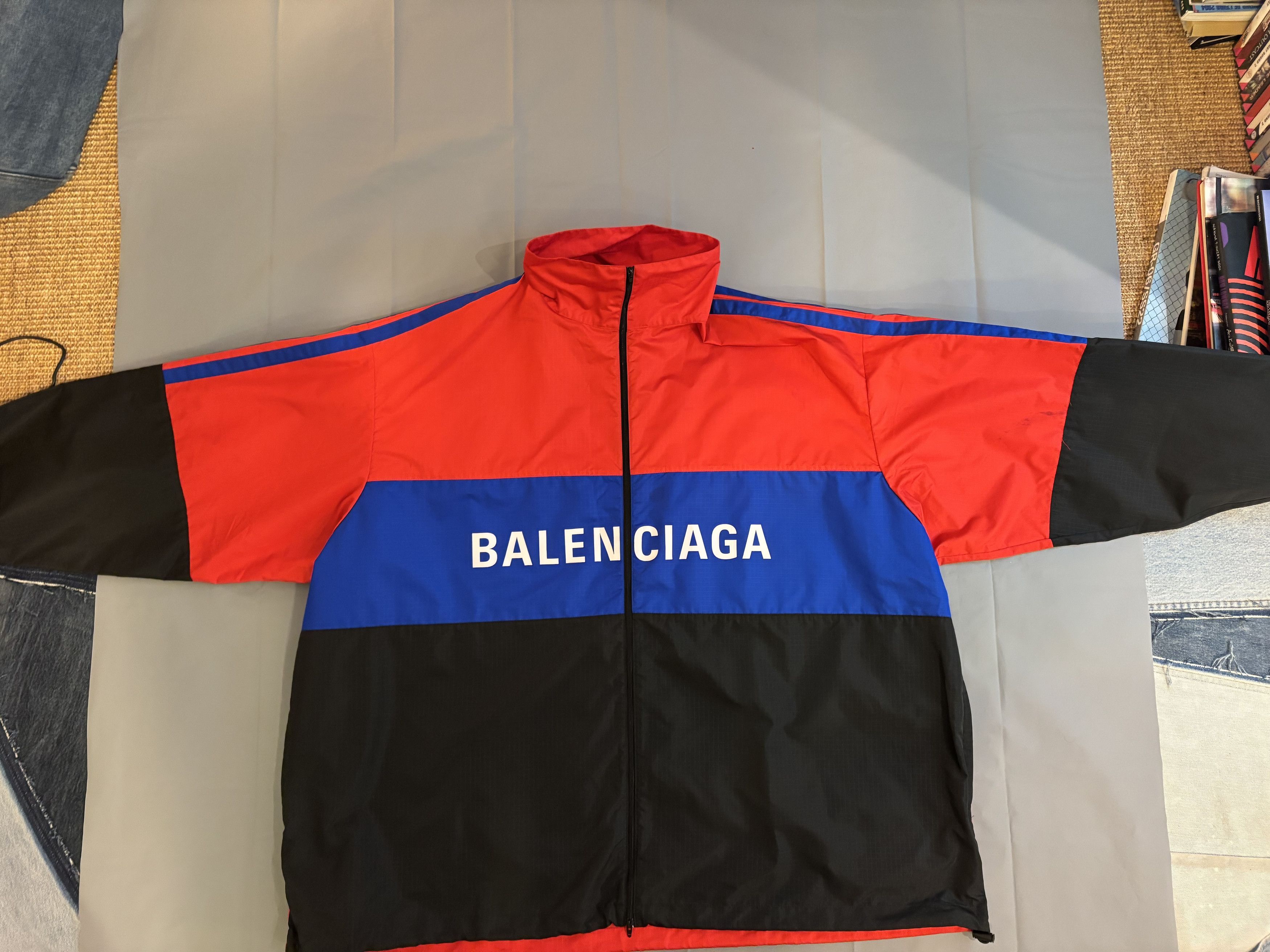 Balenciaga Coach jacket oversize Balenciaga rouge bleu noir Size US XL / EU 56 / 4 - 7 Thumbnail