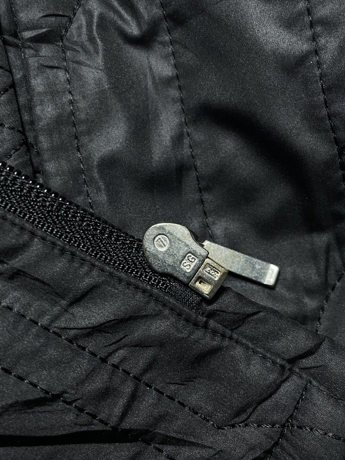 If Six Was Nine 2000’s Flohlich - Multizip Textured Vest Size US M / EU 48-50 / 2 - 6 Thumbnail