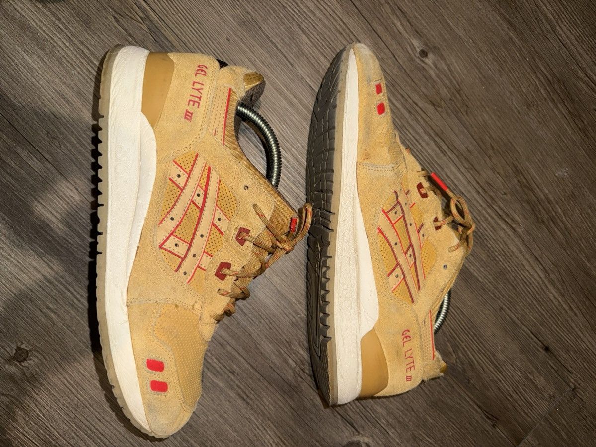 Asics Asics Gel Lyte III (3) - Brown/Red Size US 10 / EU 43 - 1 Thumbnail