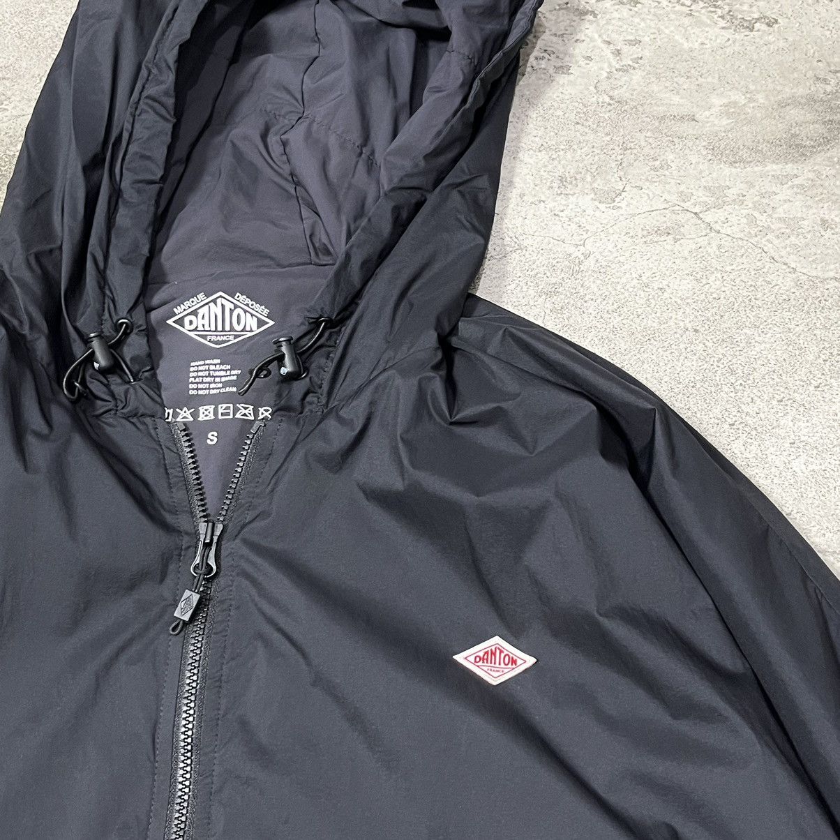 Danton Danton Women’s Insulation Hooded Jacket - Black Size S / US 4 / IT 40 - 7 Thumbnail