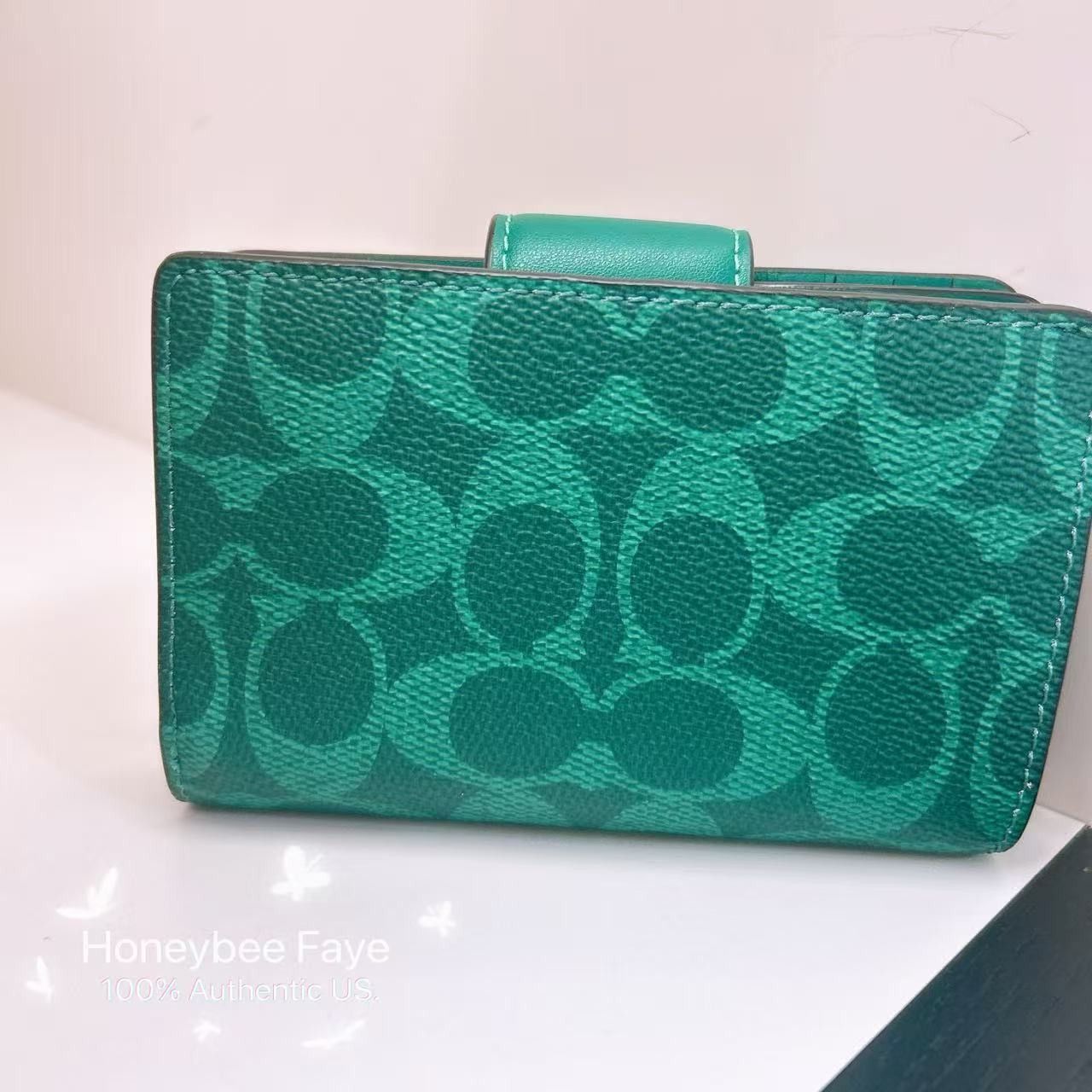 Coach NWT Coach Medium Corner Zip Wallet In Signature Canvas CW786 Size ONE SIZE - 2 Thumbnail