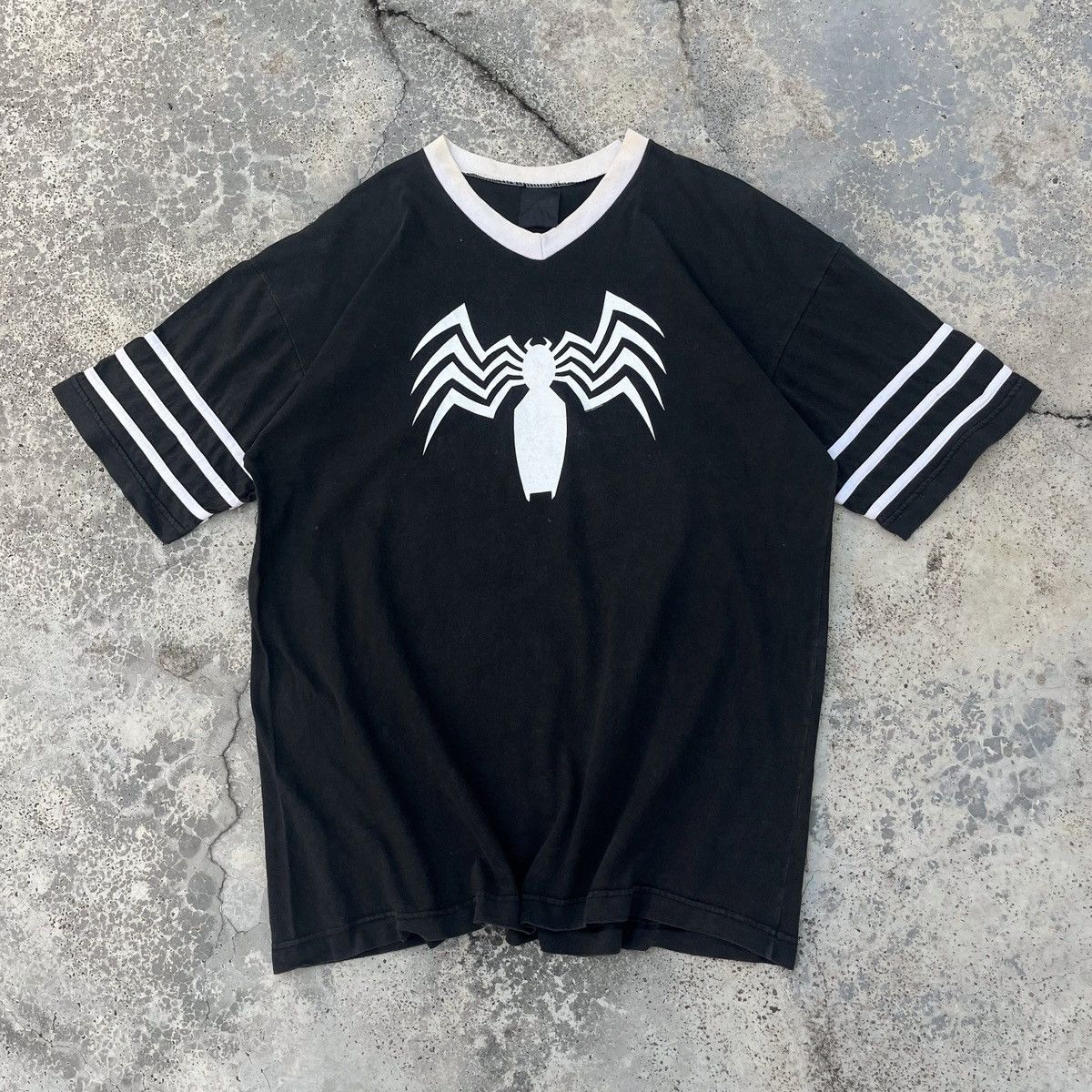 Marvel Comics Venom Spiderman Y2K Marvel Comics Nice Design Made in Usa Size US L / EU 52-54 / 3 - 1 Thumbnail