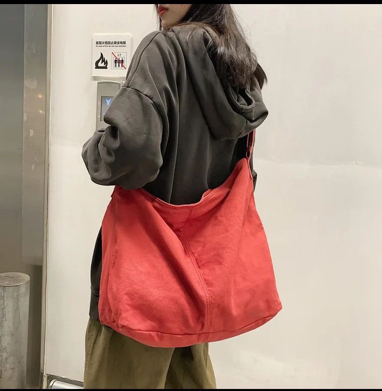 Japanese Brand Canvas Crossbody Bag Size ONE SIZE - 2 Thumbnail