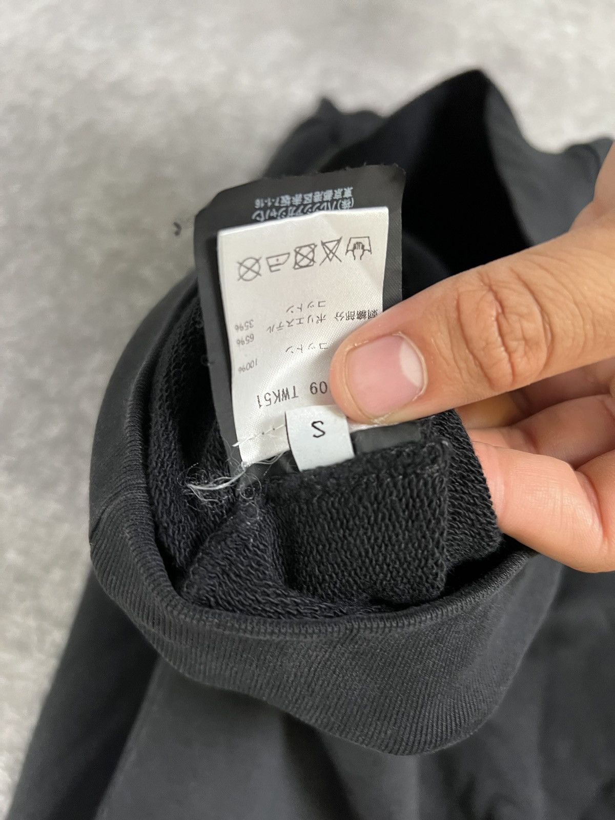 Balenciaga Balenciaga Sinners Logo Black Hoodie Small Size US S / EU 44-46 / 1 - 6 Thumbnail