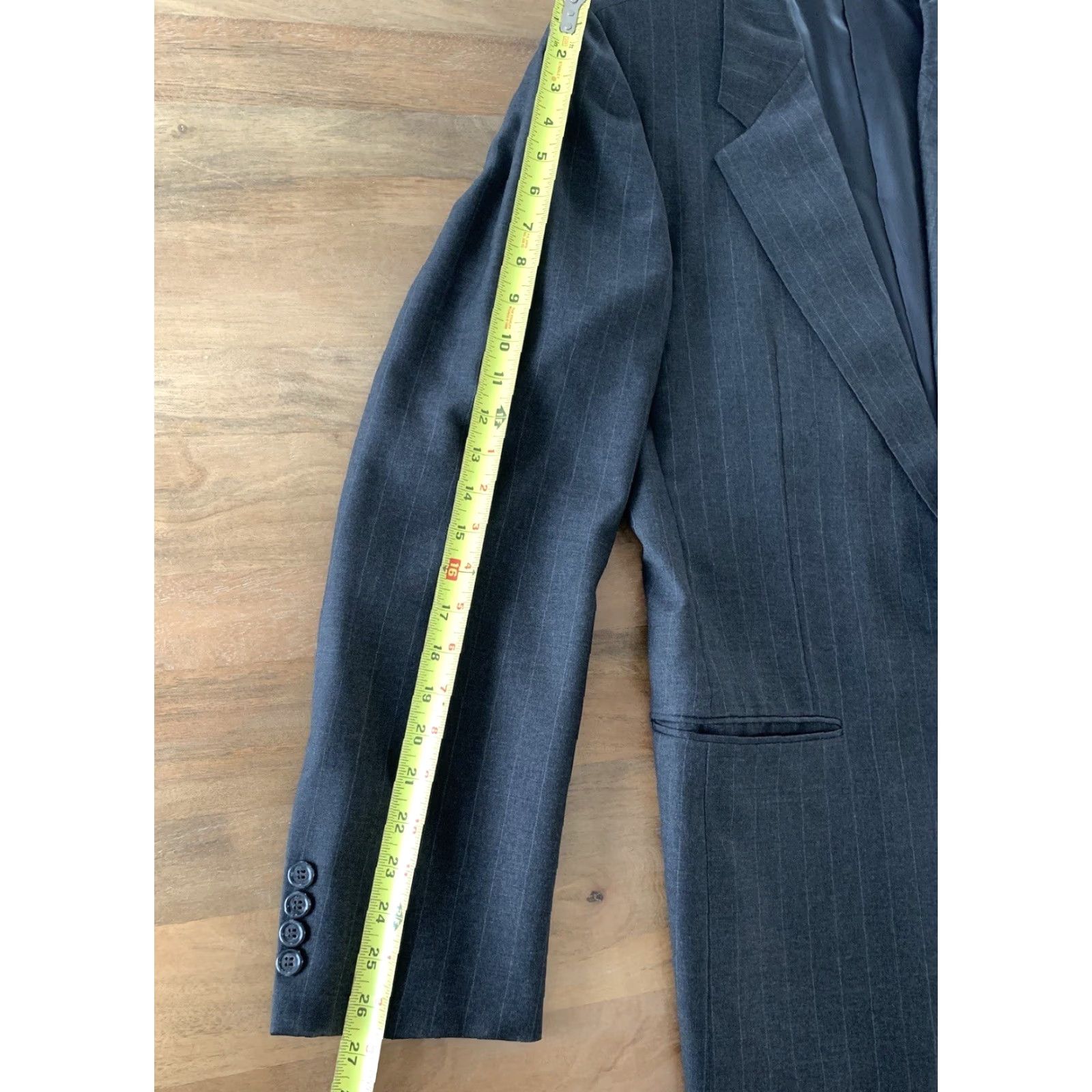 Vintage Hickey Freeman Blazer Sport Coat Coat Men 40 L Gray Wool Pinstriped Single-Breasted 2-Button Four-Button 42 Chest Vintage No Unspecified Size 40R - 7 Thumbnail