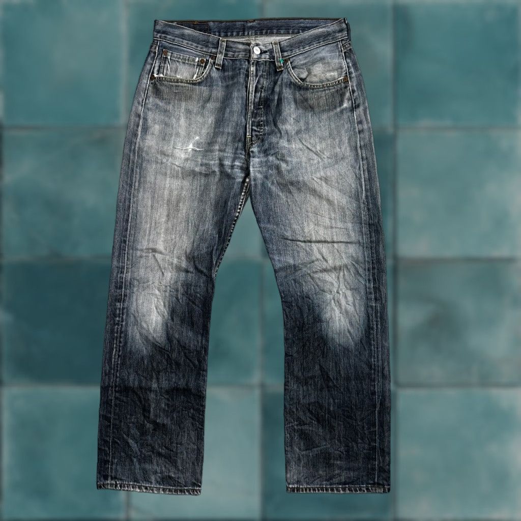 Levi's VINTAGE Levi's 501 Jeans Men Straight 33x30 Blue Med Wash 90s 501 Series Denim Cotton Size US 33 - 1 Thumbnail