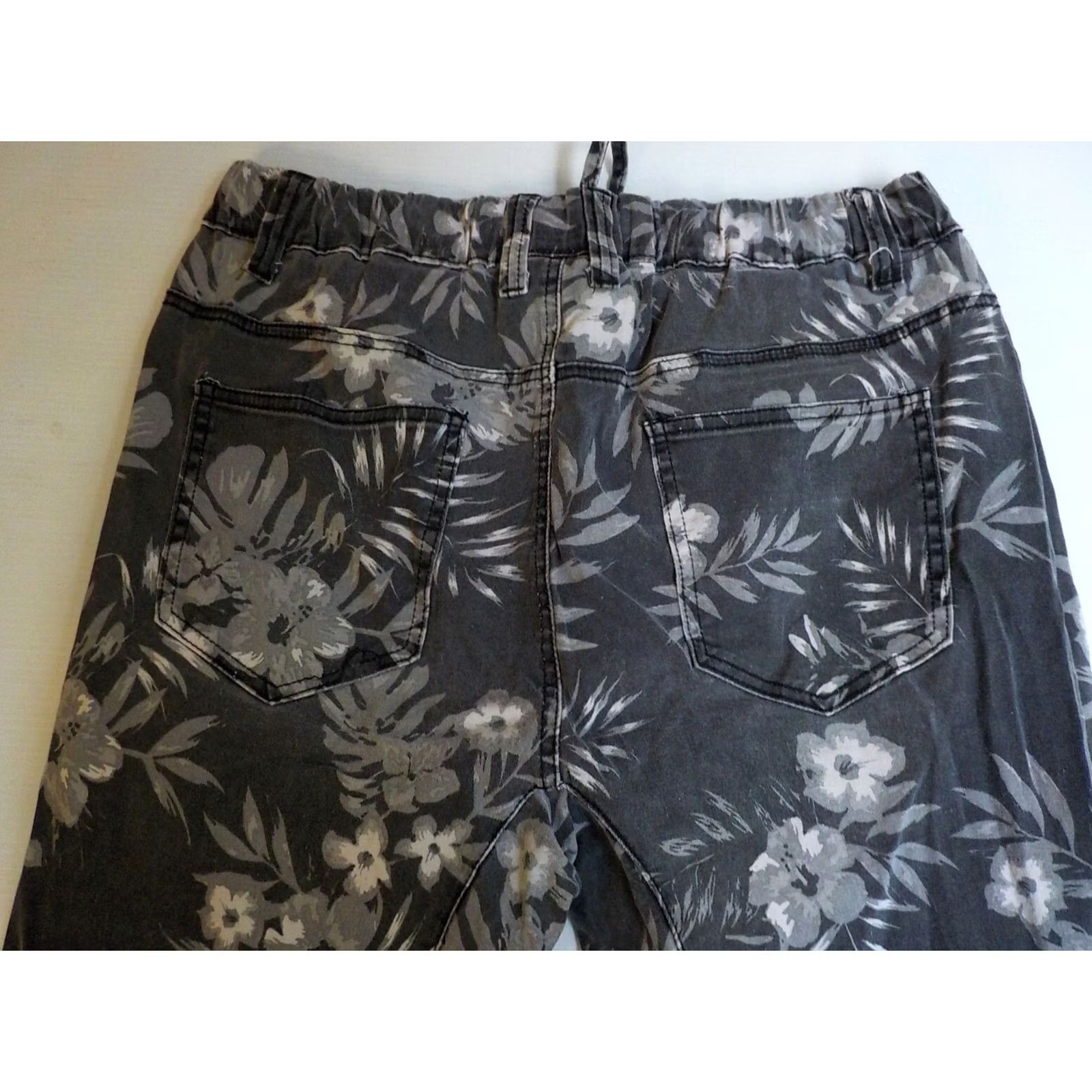Vintage VICTORIOUS Twill Floral Print Joggers Gray XL Cotton Spandex Men Pants Activewear Regular Size XL Size US 36 / EU 52 - 3 Thumbnail