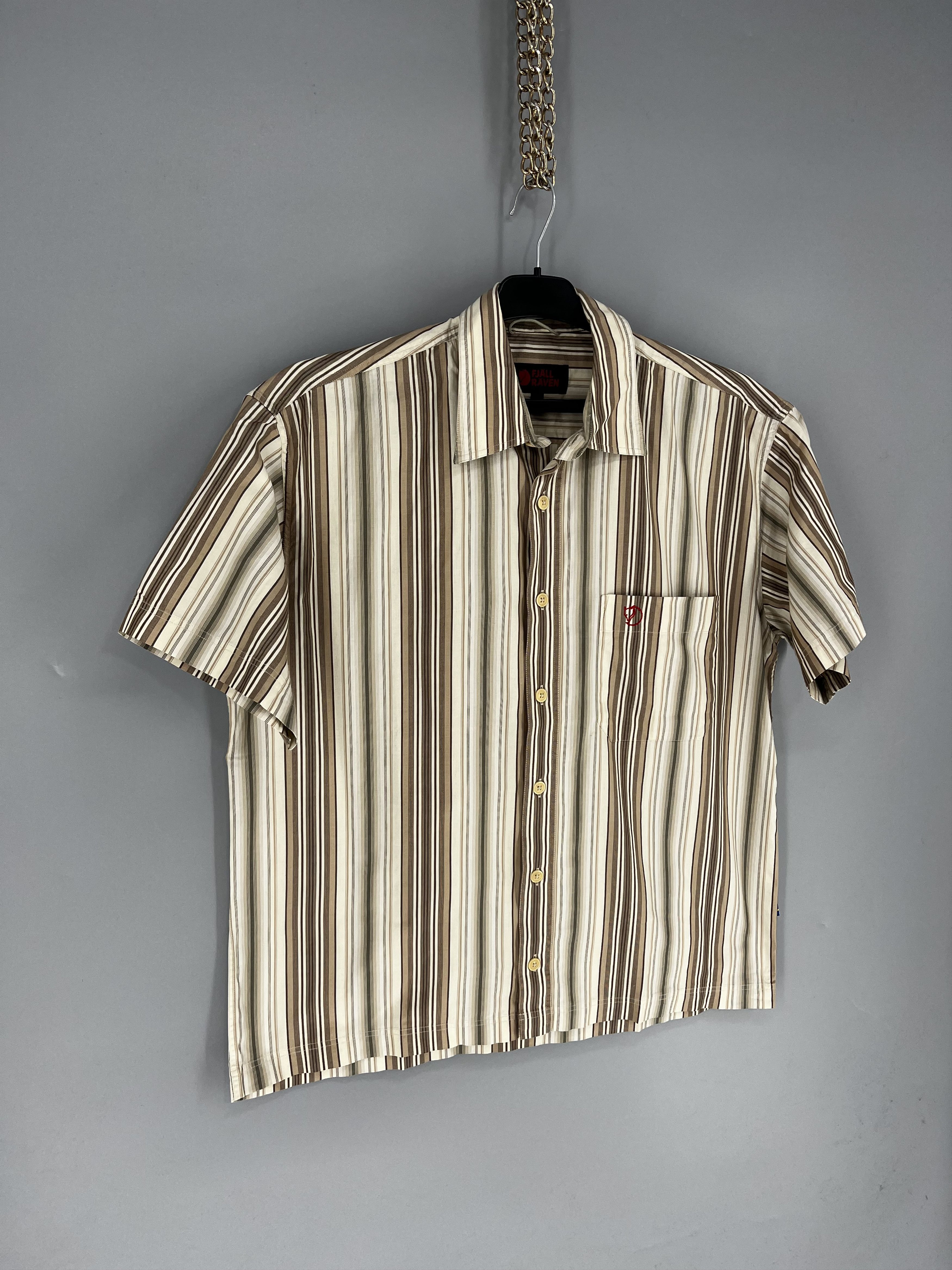 Fjallraven × Vintage Fjall Raven Short Sleeve Streetwear Outdoor Shirt Size L Size US L / EU 52-54 / 3 - 2 Thumbnail