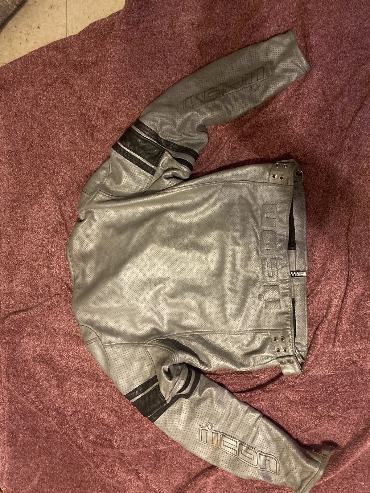 ICON Motorsports OG ICON Motosports Leather Jacket — Rare Silver Colorway Size US XL / EU 56 / 4 - 2 Thumbnail