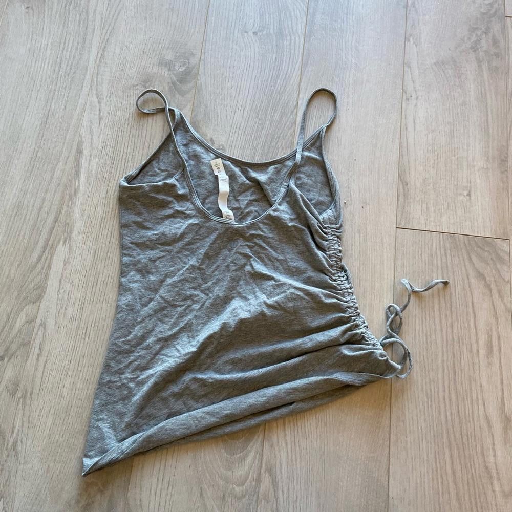 Lululemon Lululemon Grey Tank Top Size S / US 4 / IT 40 - 4 Thumbnail