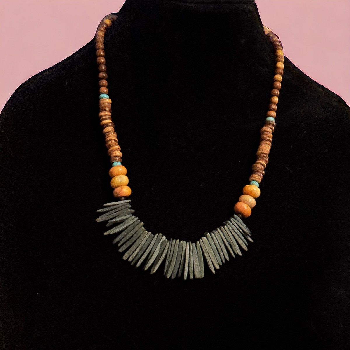 Vintage Vintage tribal coconut shell and wooden bead necklace Size ONE SIZE - 1 Thumbnail
