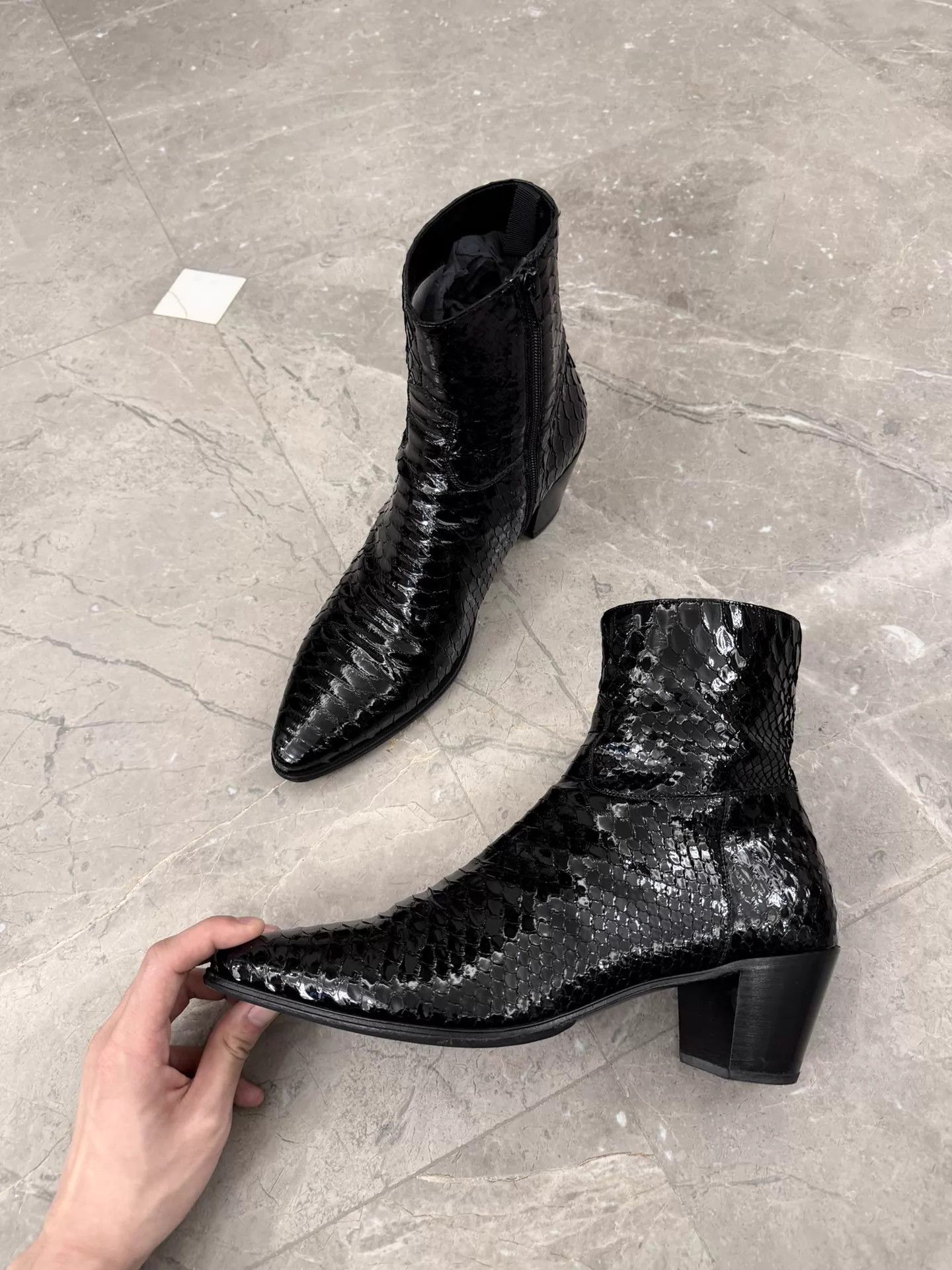 Celine Celine Hedi Slimane 19AW Python Snakeskin Chelsea Boots 42 Size US 9 / EU 42 - 3 Thumbnail