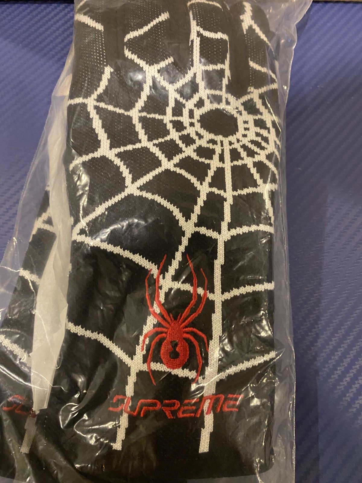 小物 Supreme / Spyder Gloves Supreme Spyder Gloves (FW24) - $58