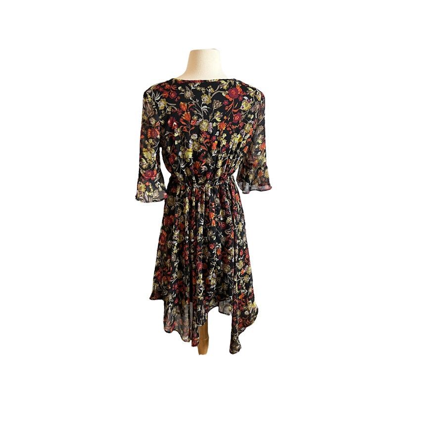Target Basics Xhilaration | Floral Faux Wrap Dress Boho Chic | Small Size S / US 4 / IT 40 - 4 Thumbnail