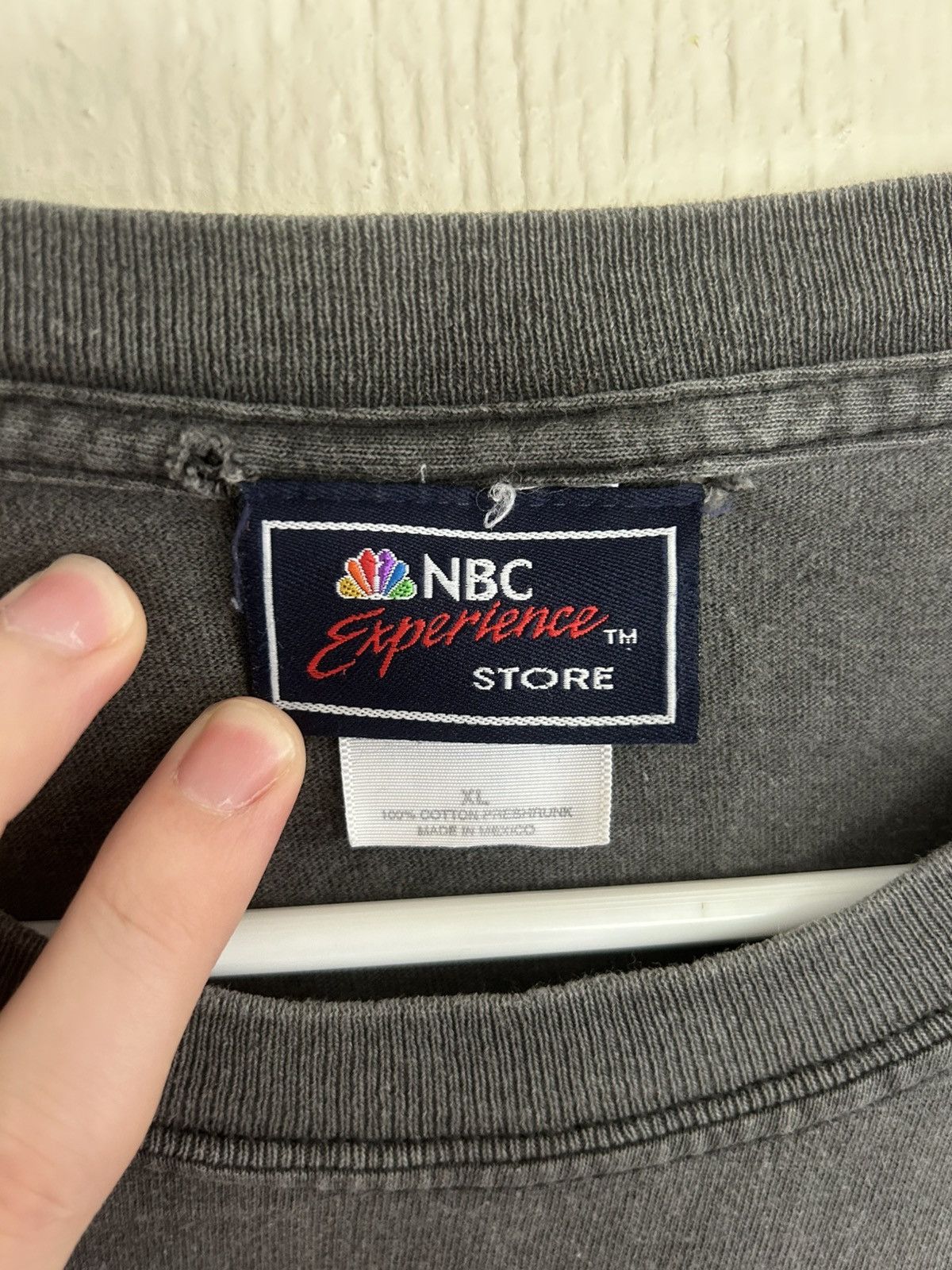 Vintage Vintage NBC News Logo Fader T-shirt Size US XL / EU 56 / 4 - 4 Thumbnail