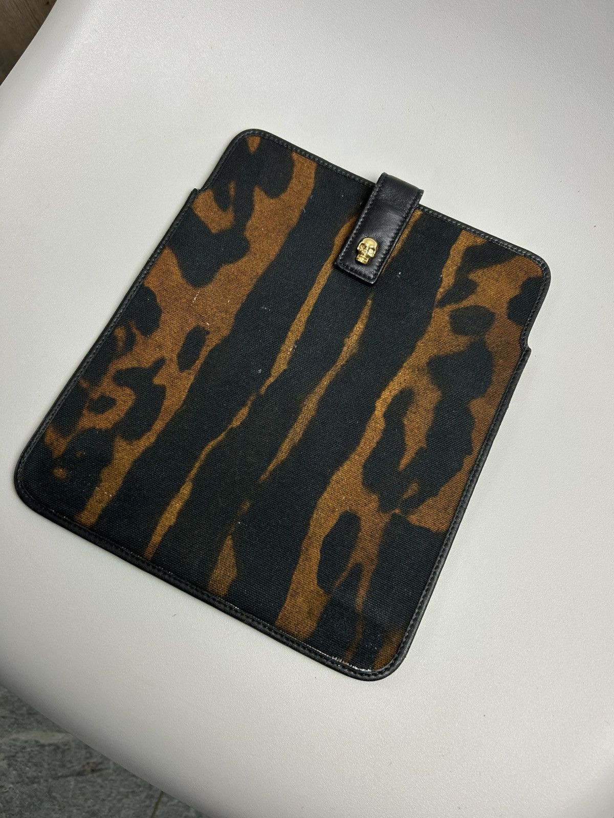 Alexander McQueen Alexander McQueen Skull Leather iPad Cover Tablet Case Bag Size ONE SIZE - 22 Thumbnail