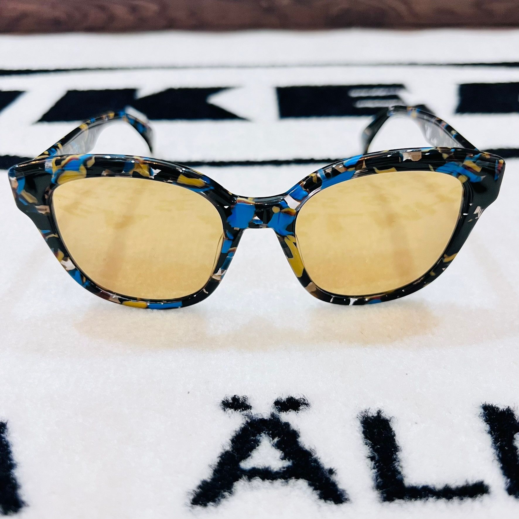 Kenzo Kenzo Tortoiseshell Cat Eye Camo Blue Multi Color Sunglasses Size ONE SIZE - 2 Thumbnail