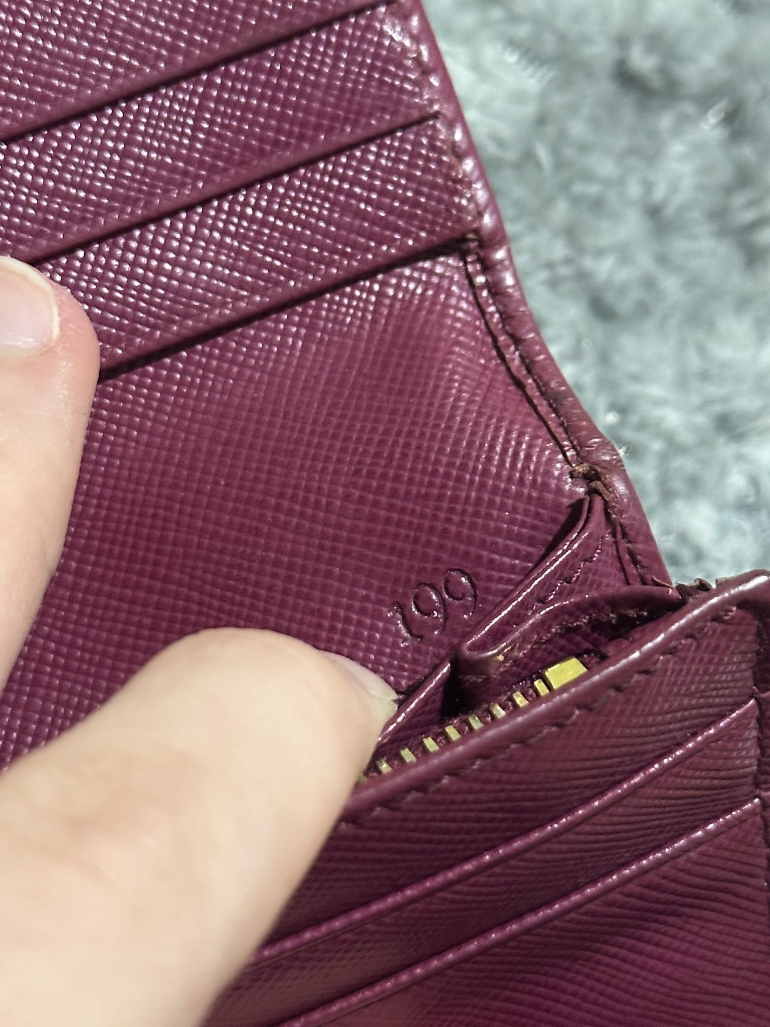 Prada Authentic Prada Wallet Saffiano Long Logo Magenta Size ONE SIZE - 13 Thumbnail