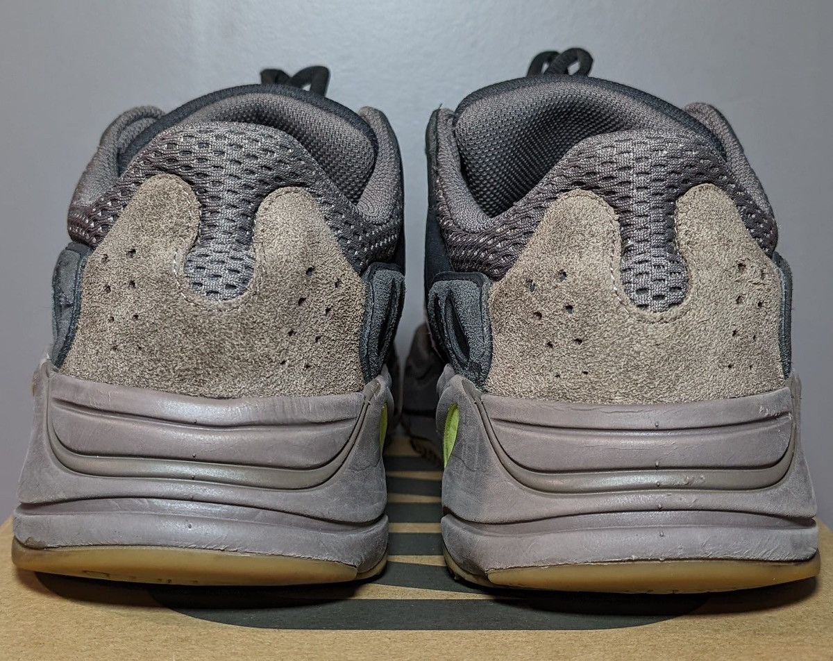 Yeezy Size 9 - adidas Yeezy Boost 700 V1 Mauve Size US 9 / EU 42 - 3 Thumbnail