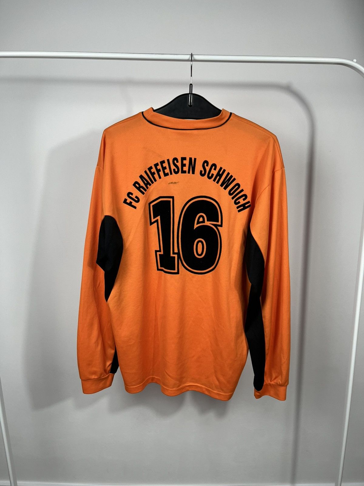 Puma Puma Vintage Football Jersey Orange Long Sleeve Size M Size US M / EU 48-50 / 2 - 13 Thumbnail