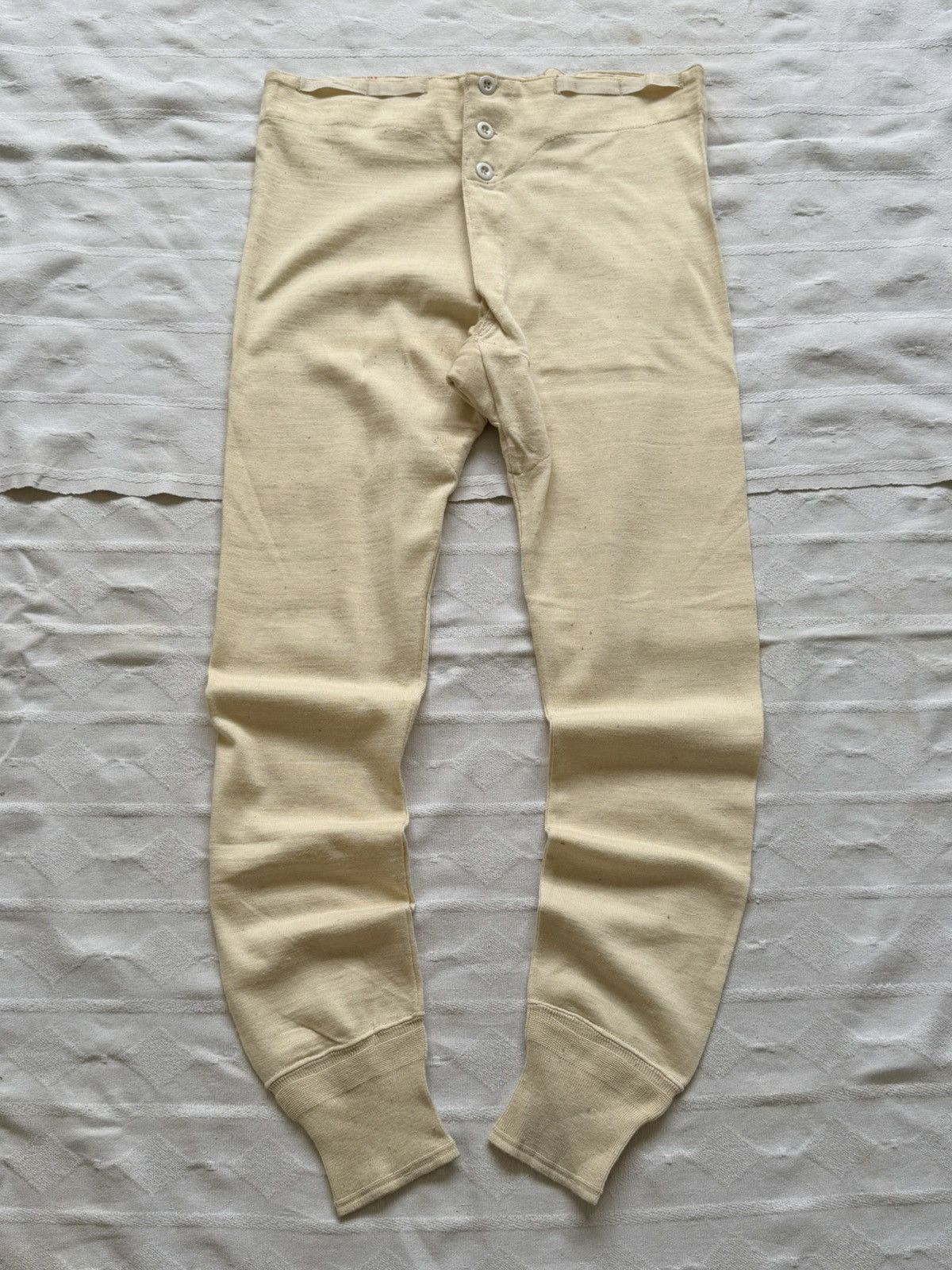 Vintage Vintage 1951 Dated French Military Underwear Thermal Pants Size US 32 / EU 48 - 1 Thumbnail