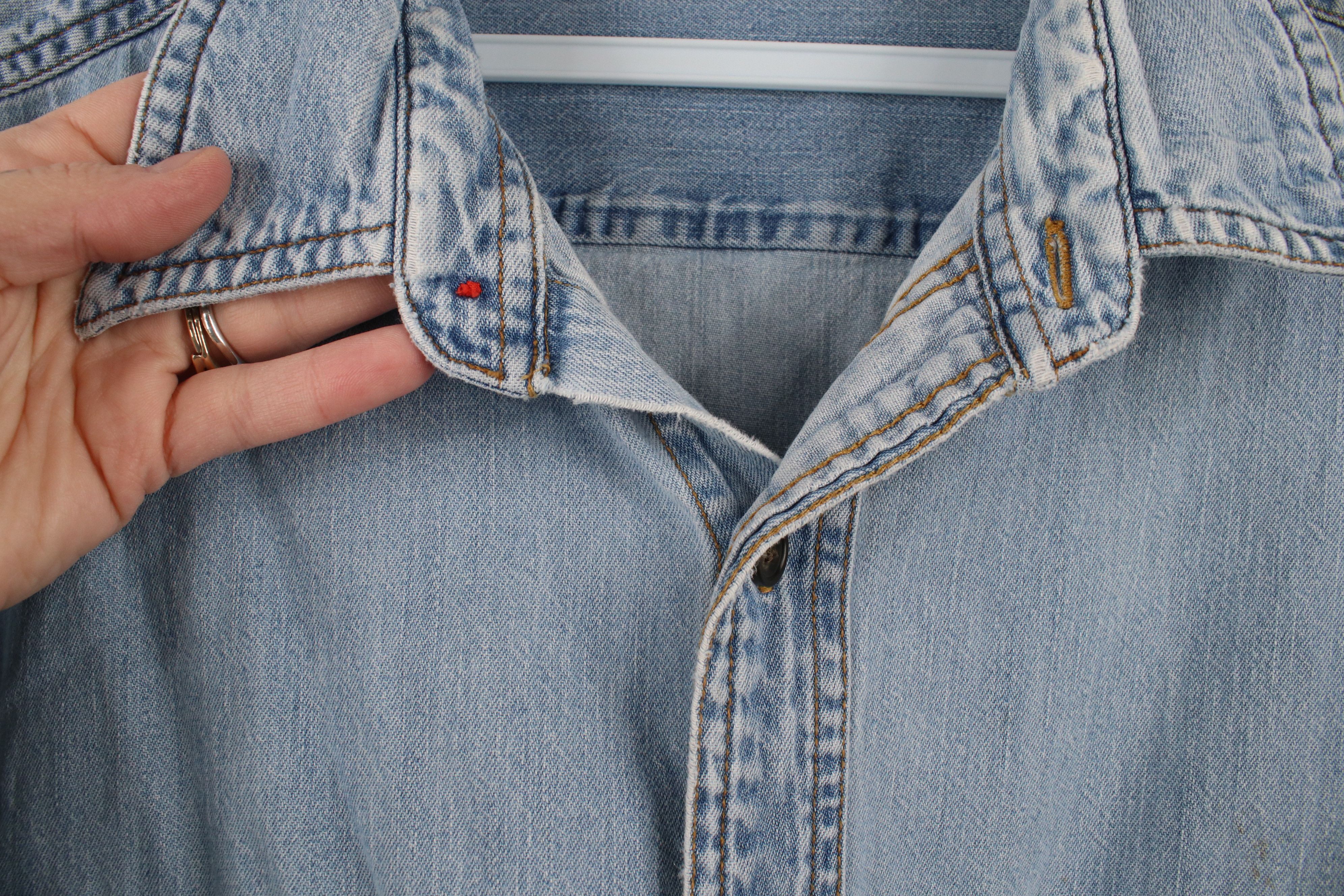 Vintage Vintage 90s Streetwear Denim Jean Collared Button Shirt Blue Size US XL / EU 56 / 4 - 11 Thumbnail