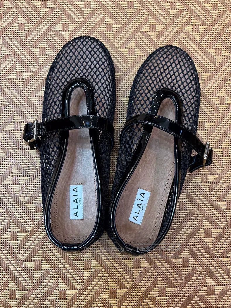 Alaia Alaia Mesh Women's Ballet Flats Size US 7.5 / IT 37.5 - 1 Thumbnail