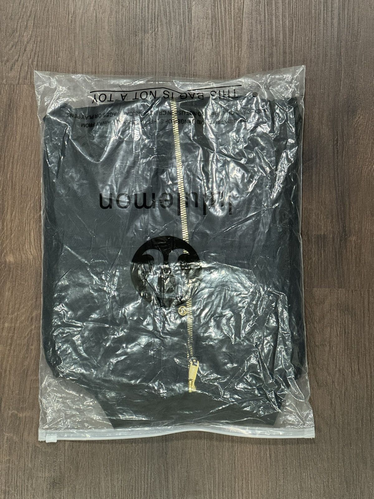 Lululemon Define Jacket Nulu Size M / US 6-8 / IT 42-44 - 5 Thumbnail